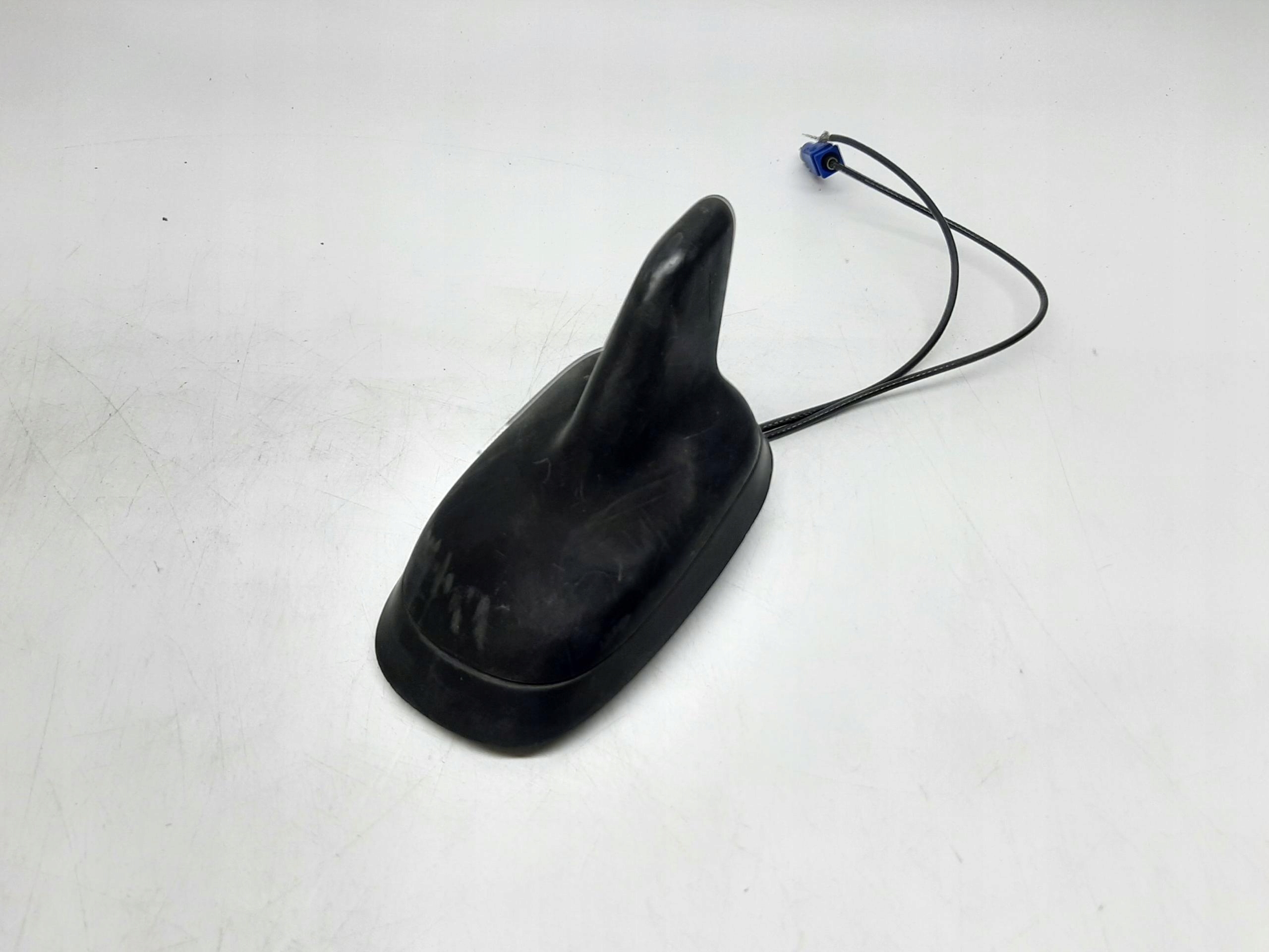 SKODA SUPERB III ANTENA DACHOWA 3C0035507N
