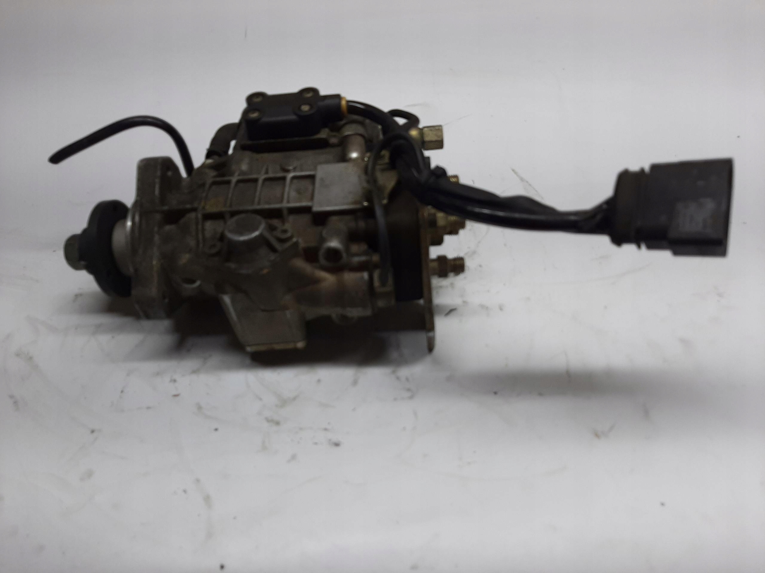 VW GOLF IV POMPA WTRYSKOWA 1.9 TDI 038130107D 0460404977