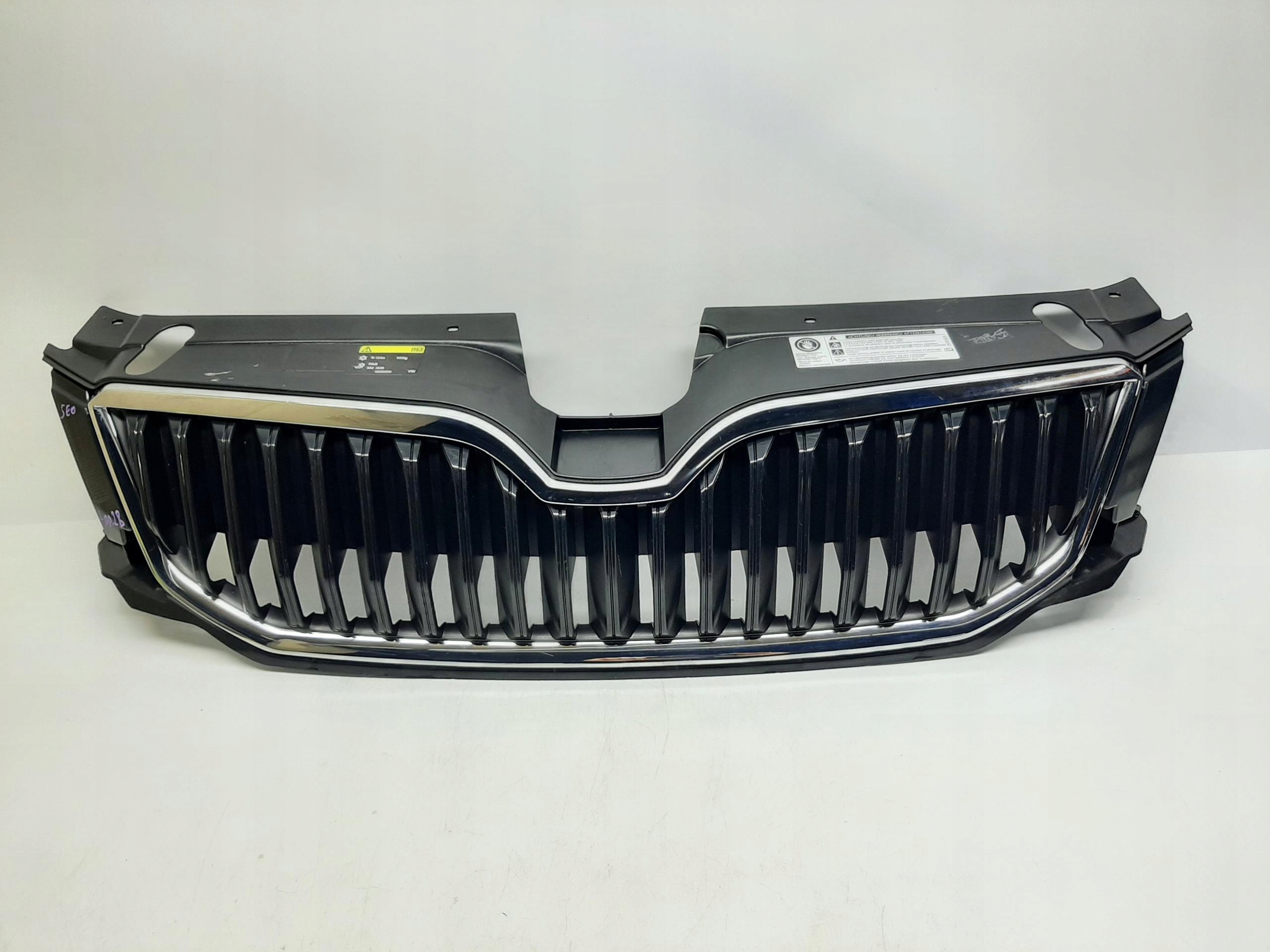 SKODA OCTAVIA III ATRAPA CHŁODNICY GRILL 5E0853653
