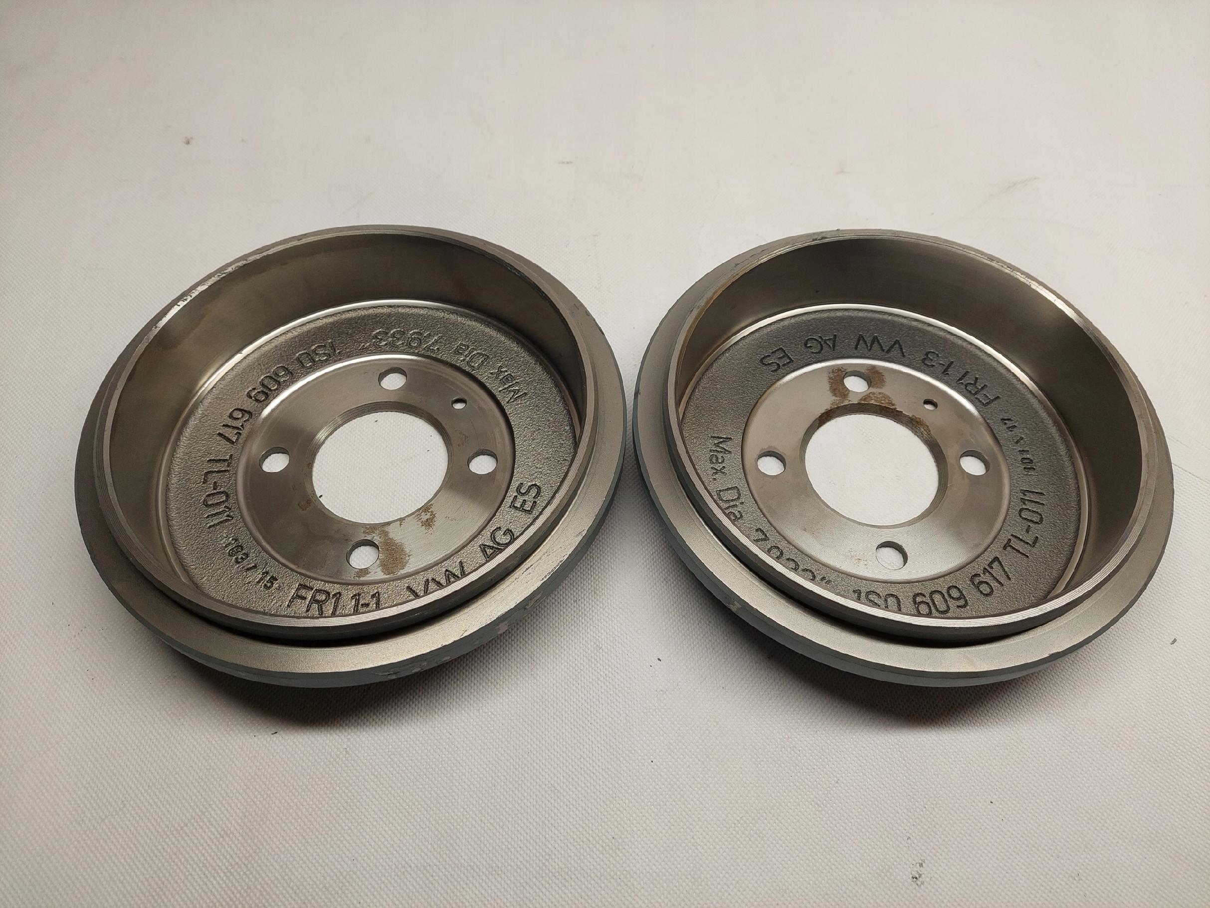 SEAT MII BĘBNY HAMULC TYLNE TYŁ NOWE 1S0609617 komplet oryginał 2 sztuki