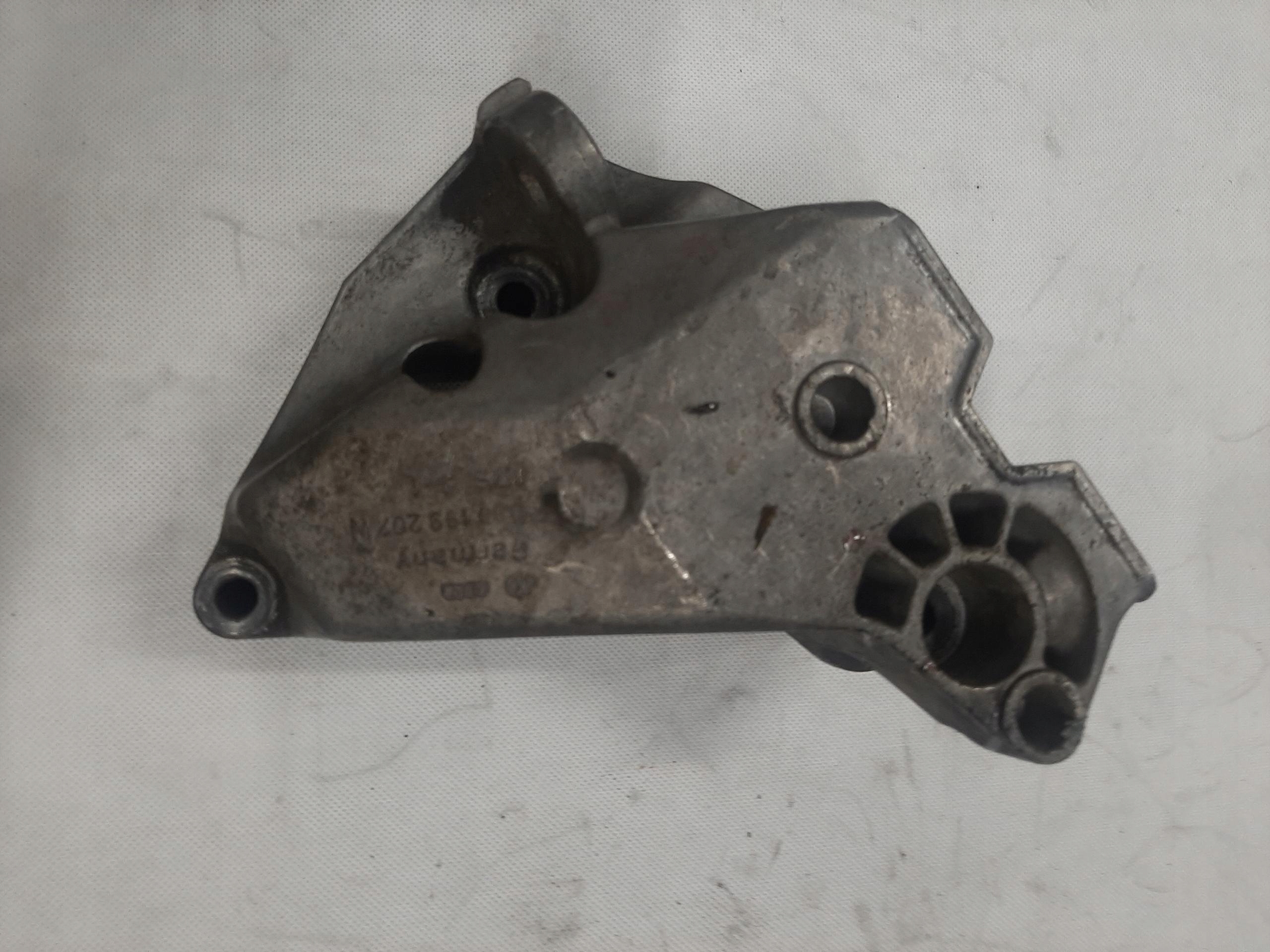 VW GOLF IV AUDI A6 C5 SUPERB I 1.9 TDI ŁAPA MOCOWANIE SILNIKA 038199207N