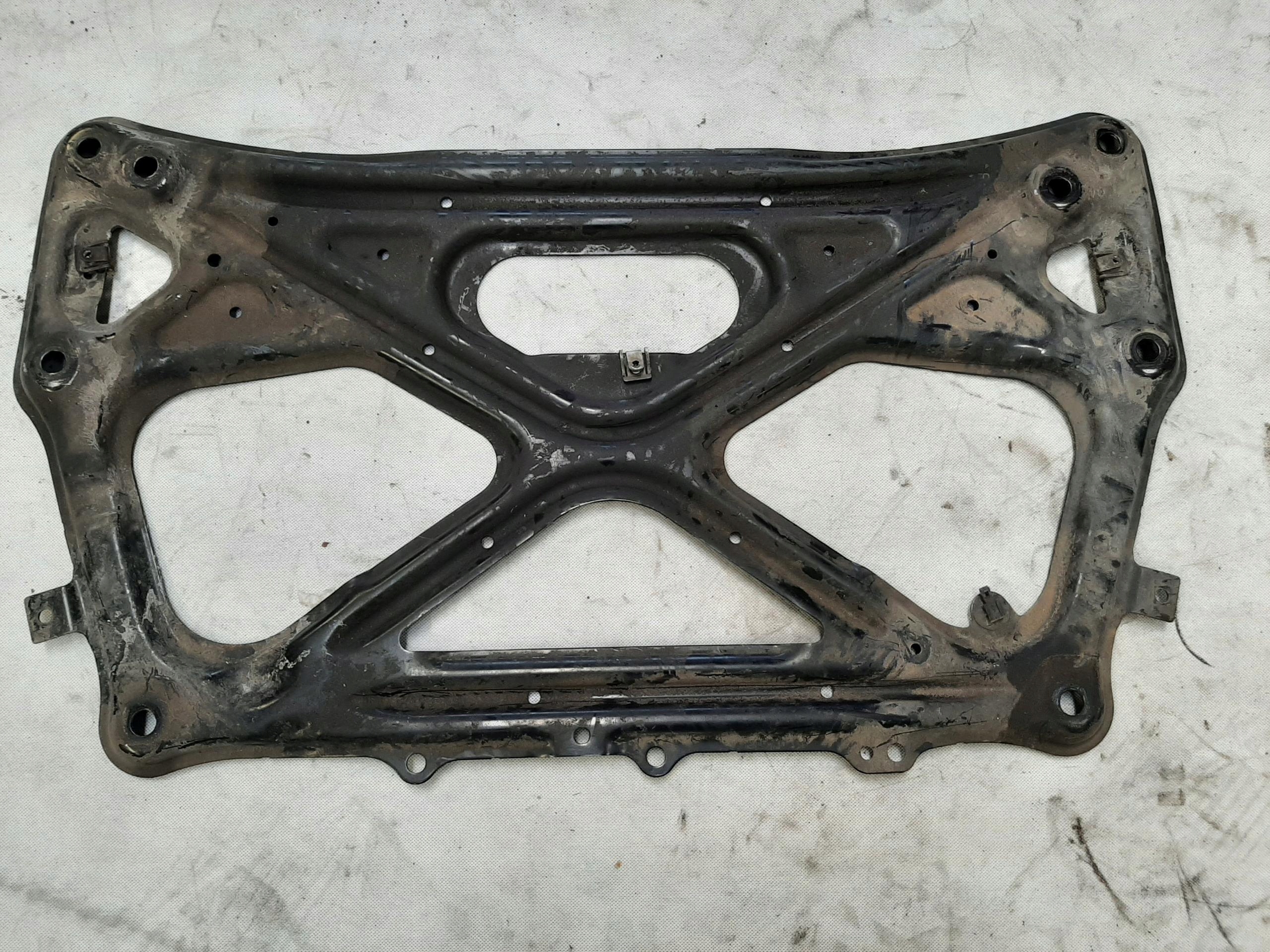 RAMA WSPORNIK SILNIKA AUDI A6 C7 LIFT 3.0 TDI 4H0399345Q