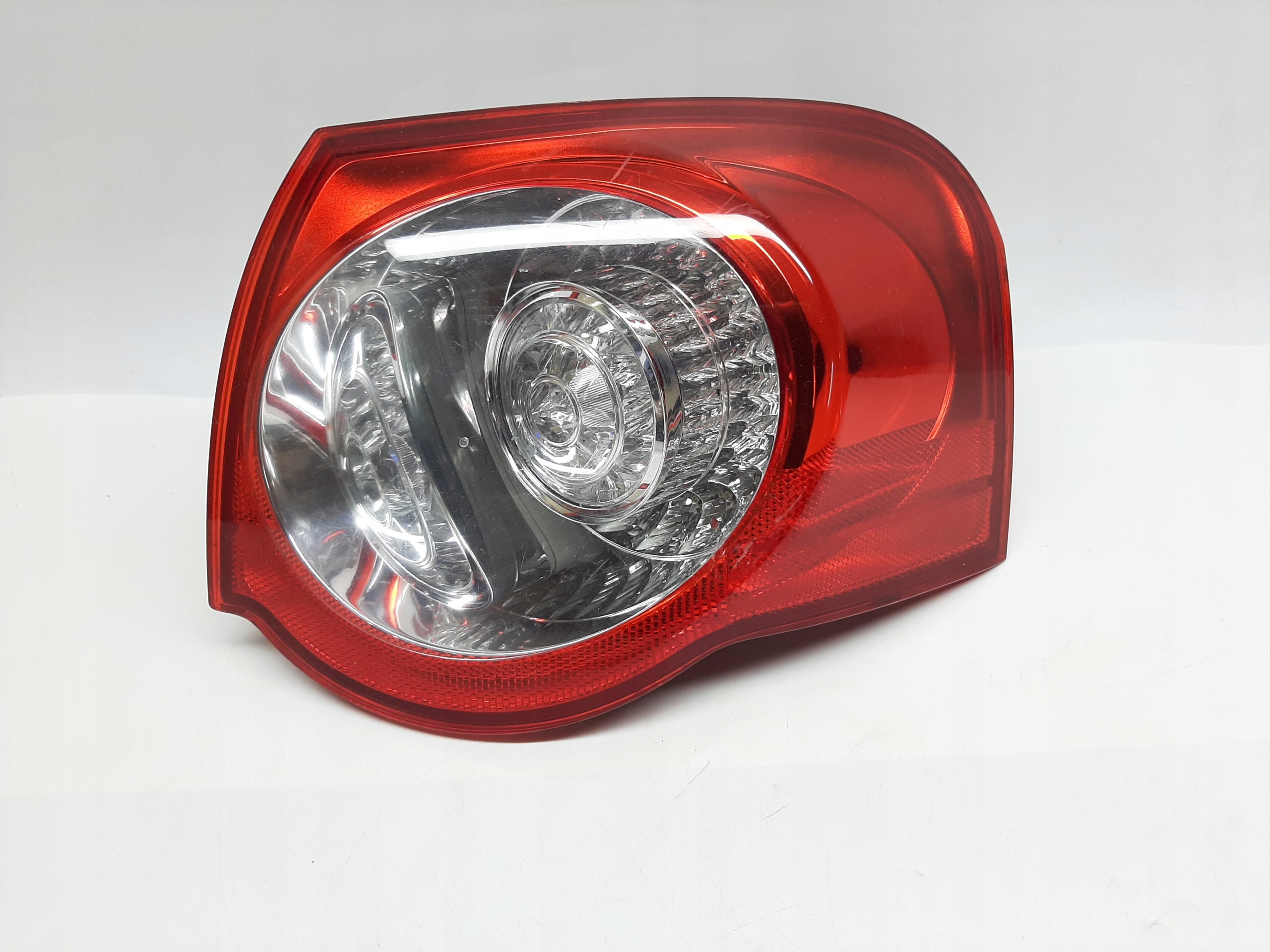 VW PASSAT B6 VARIANT LAMPA TYŁ PRAWA 3C9945096N