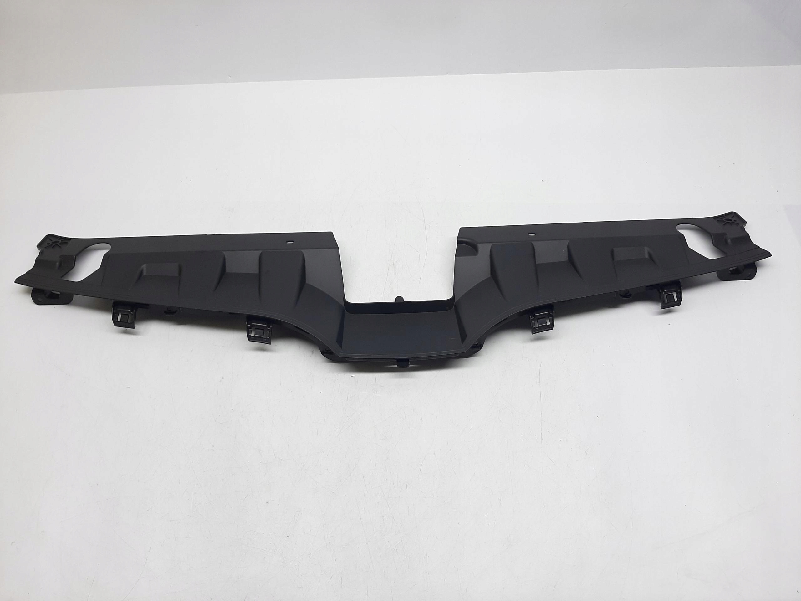 SKODA OCTAVIA III OSŁONA PASA PRZEDNIEGO GÓRNA 5E0853343