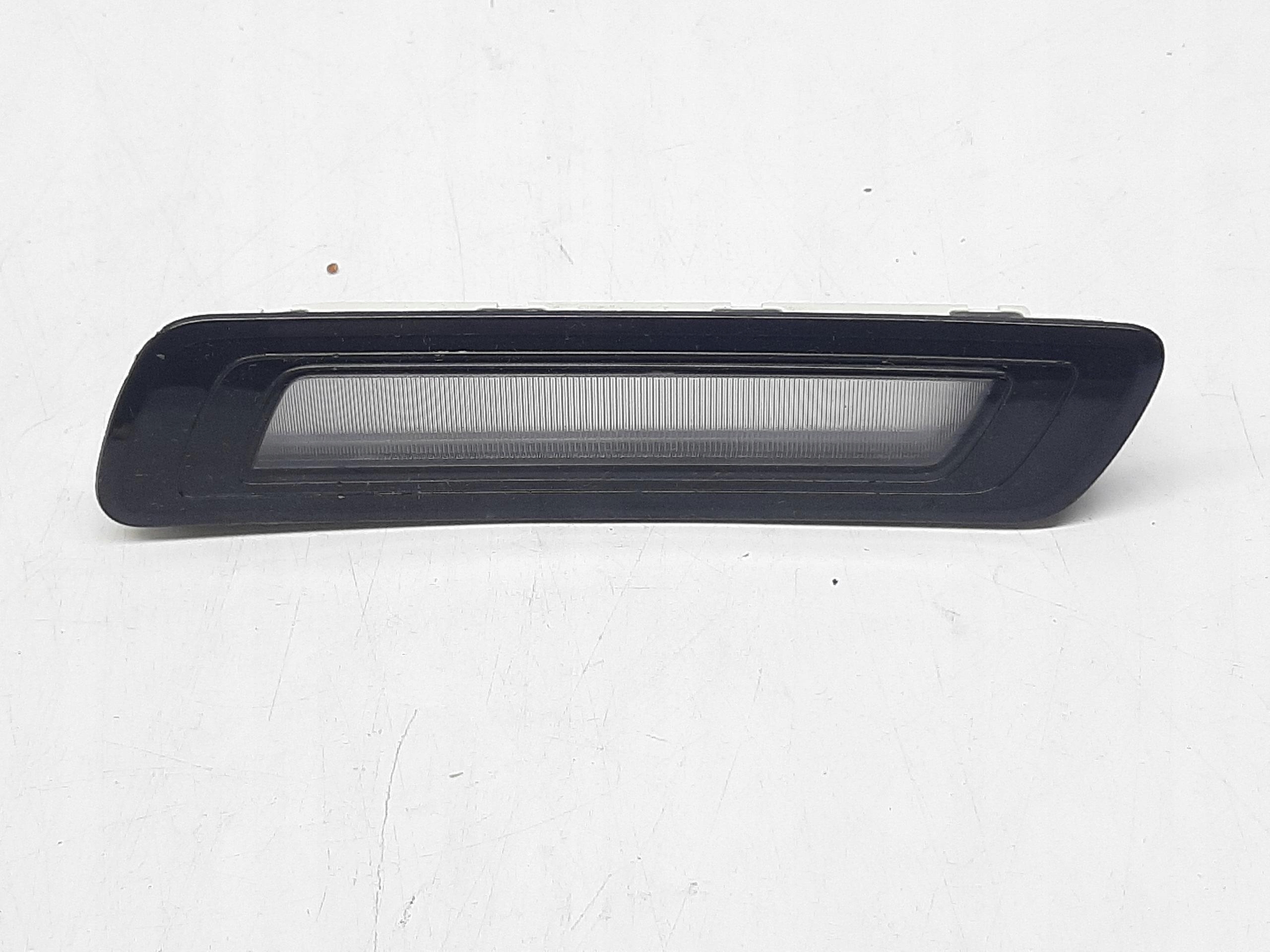 AUDI A5 SPORTBACK II 21- LAMPKA LED PRAWA OŚWIETLENIE BAGAŻNIKA 4M0947170