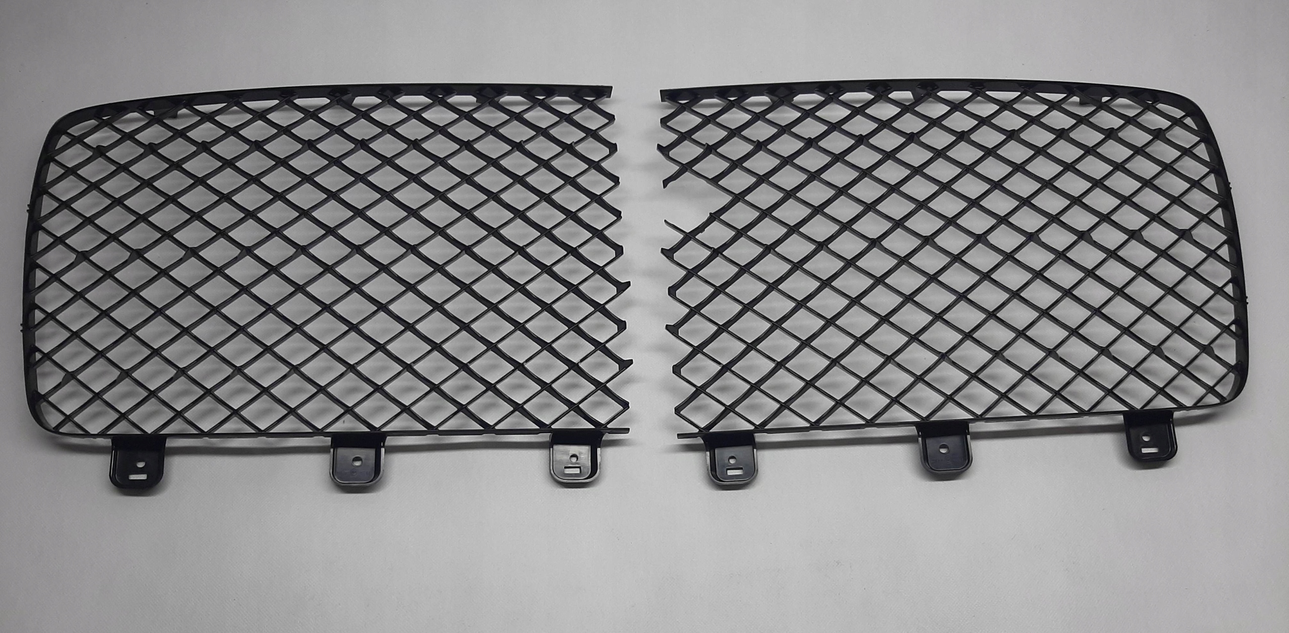 Bentley Bentayga Grill Atrapa 36A853683 36A853684