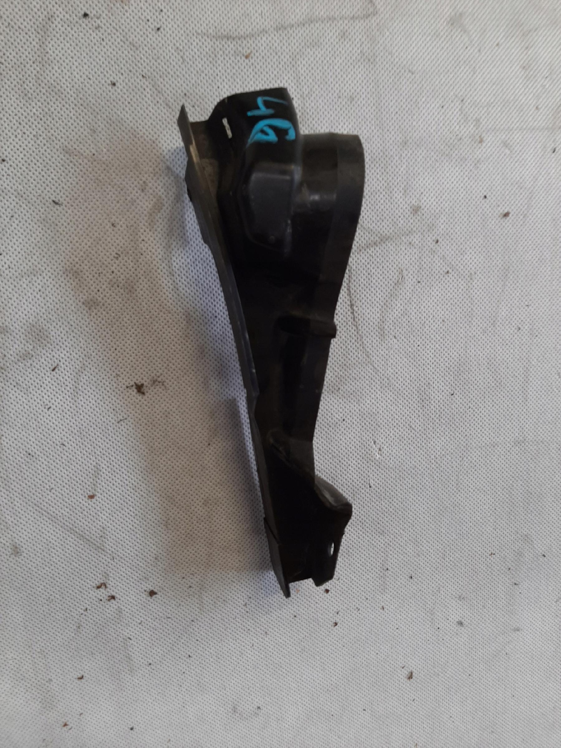 AUDI A6 C7 11-14 USZCZELKA OSŁONA PODŁUŻNICY 4G0805234