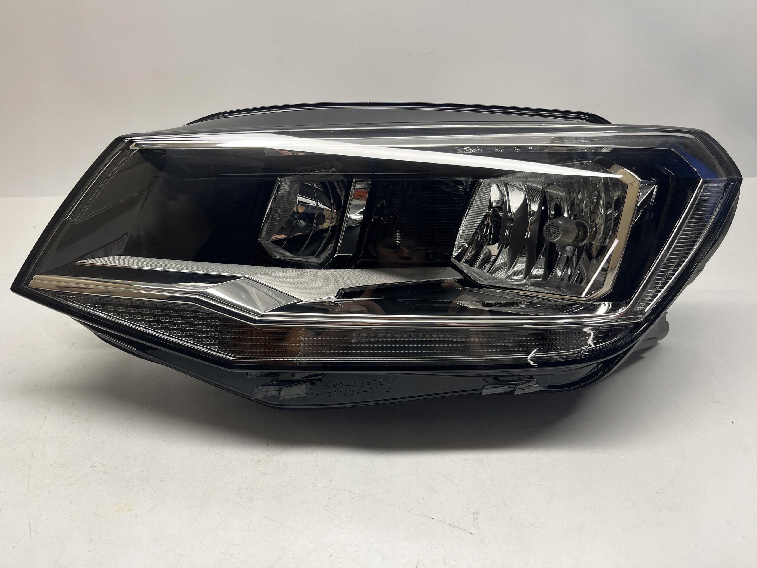 Volkswagen Caddy IV Reflektor Lampa Lewa 2K1941005A