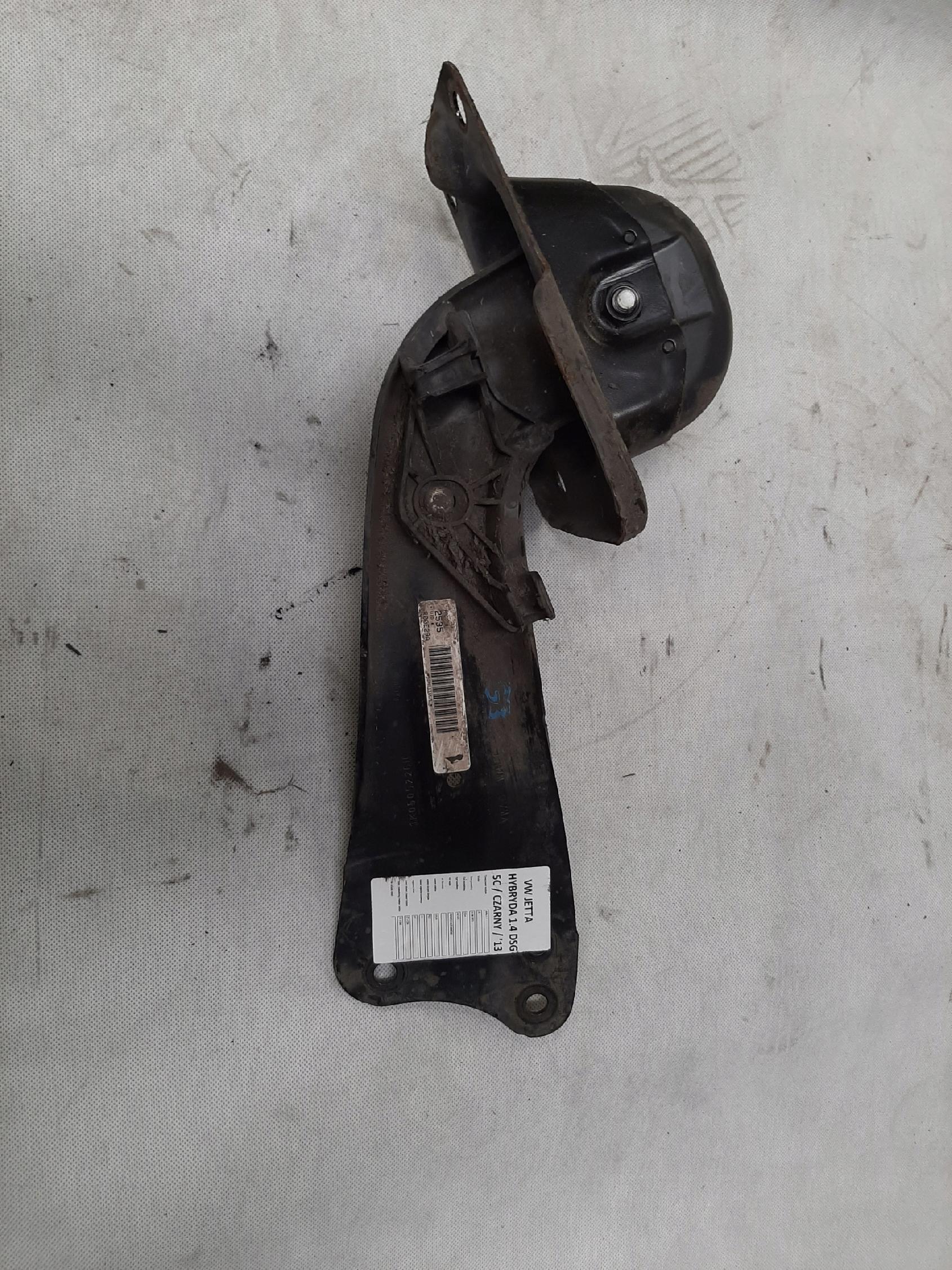 VW JETTA VI WAHACZ PRAWY TYŁ TYLNY 1K0505226H
