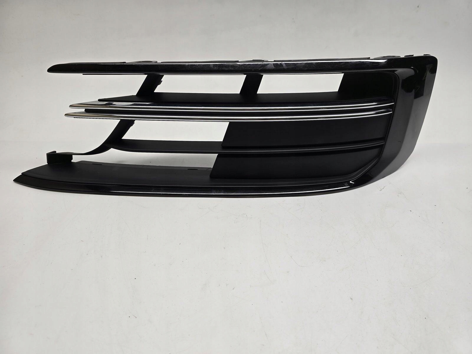 AUDI A8 D5 KRATKA ZDERZAKA LEWA 4N0807679A 4N0807679C