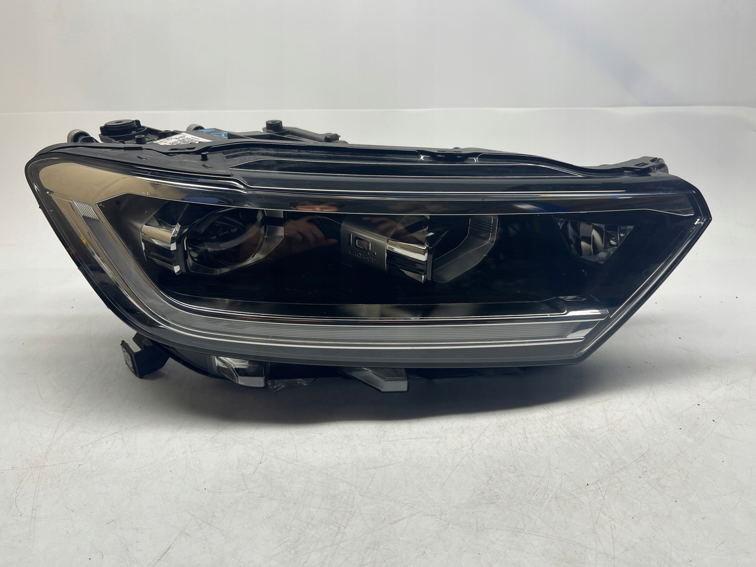 Volkswagen T-ROC REFLEKTOR LAMPA PRAWA PRZÓD LED MATRIX BEAM 2GA941036AP