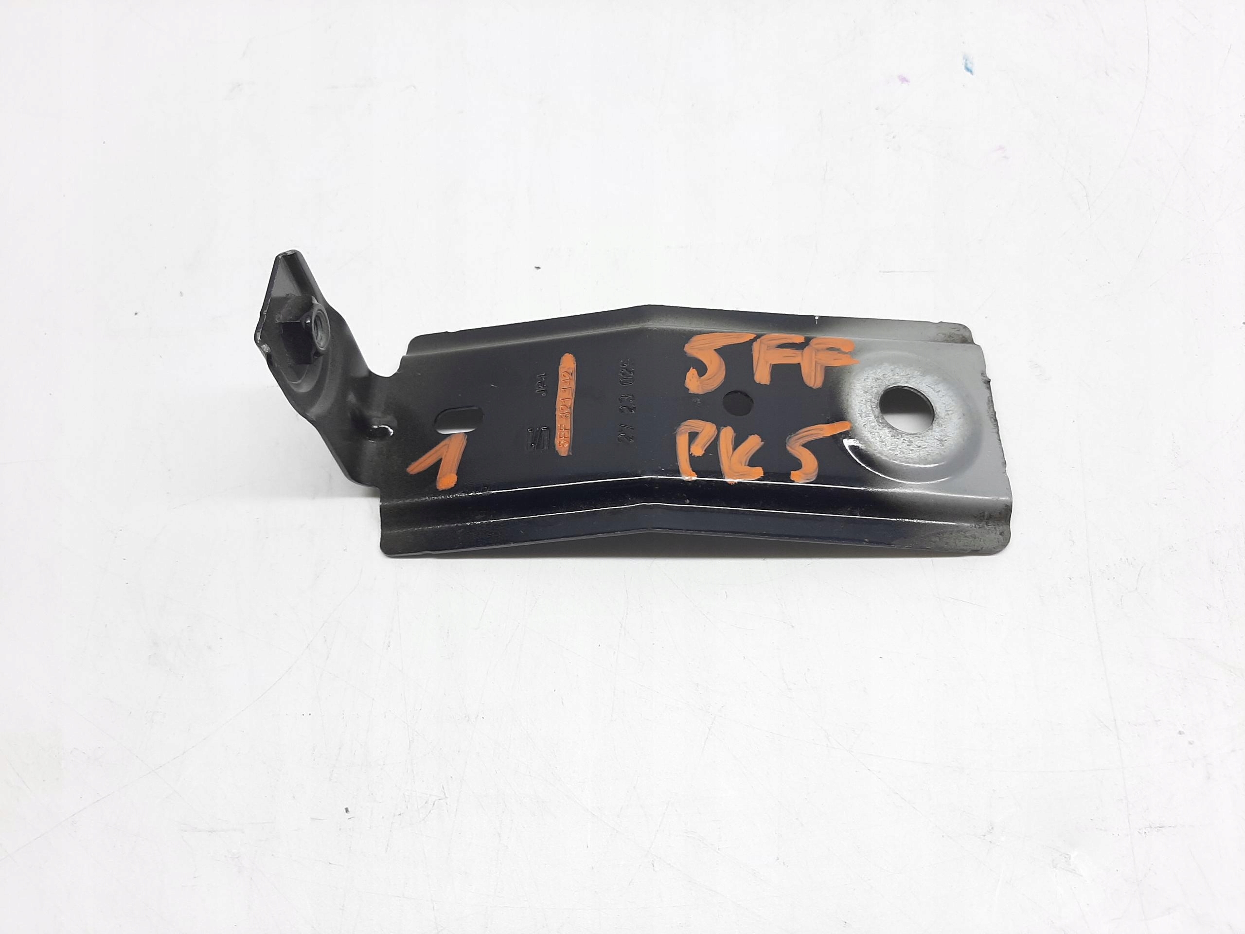 CUPRA FORMENTOR WSPORNIK MOCOWANIE BŁOTNIKA PRAWY PRZÓD 5FF821142