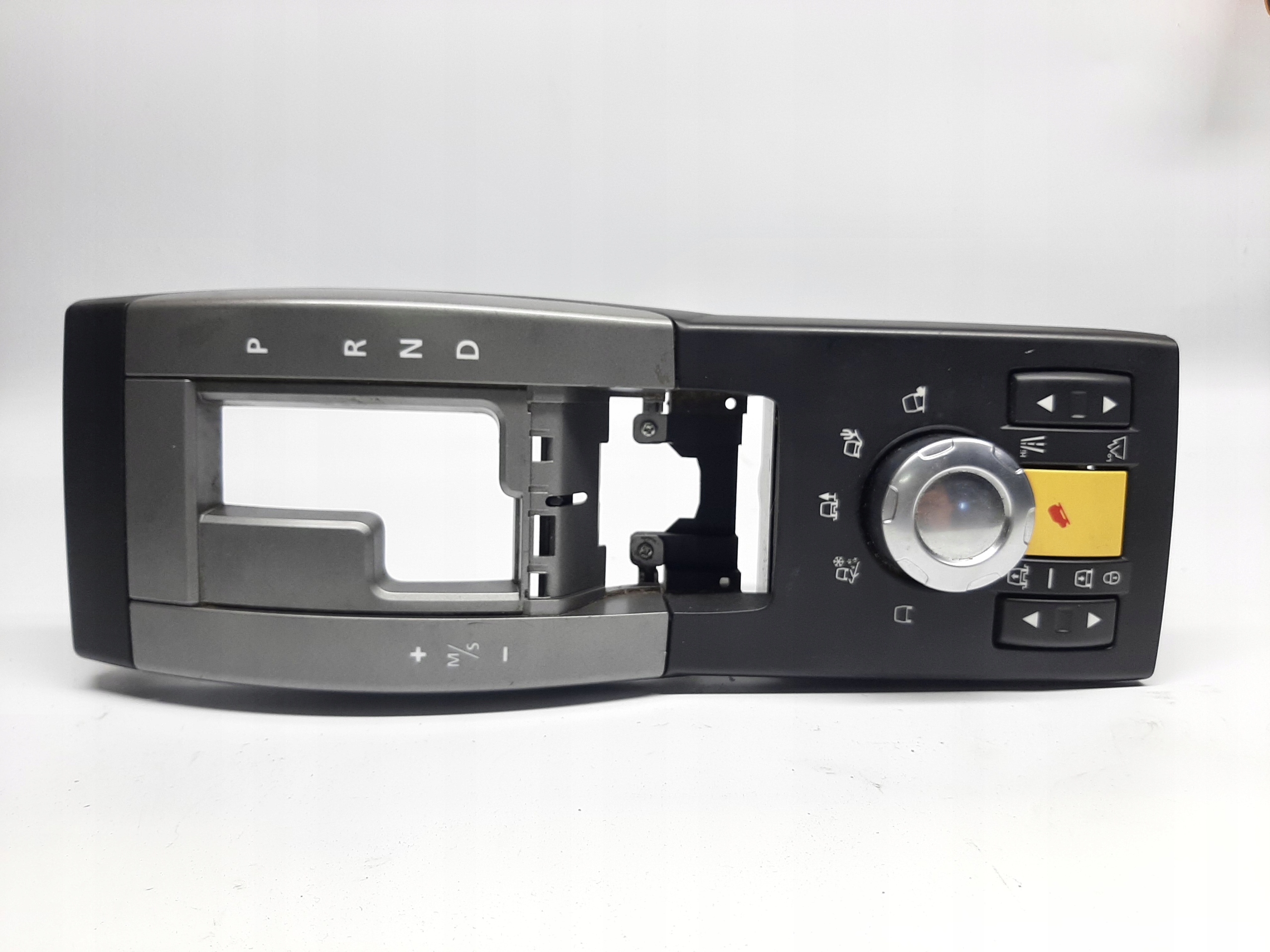 RANGE ROVER SPORT OVERFINCH KONSOLA ŚRODKOWA ZAWIESZENIA 8H32-14B596-AA
