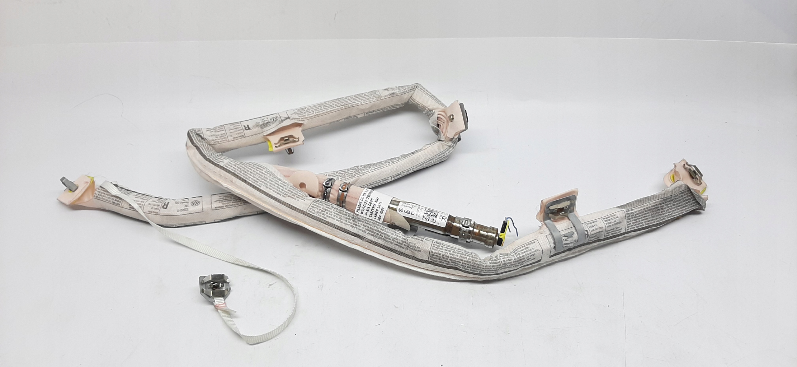 VW PASSAT CC KURTYNA PRAWA 3C8880742B