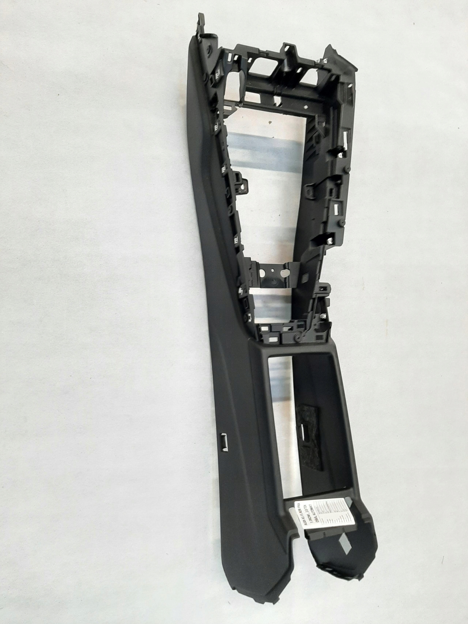 TUNEL ŚRODKOWY AUDI A5 SPORTBACK II LIFT 2021- S-LINE 8W1863241D
