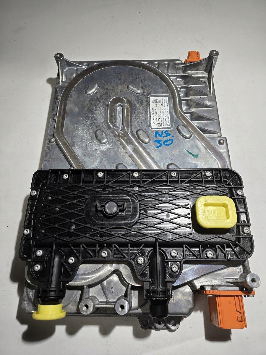 VW ID.4 ID4 AUDI E-TRON MODUŁ STACJA ŁADOWANIA 1EA915684FE 1EA915684BM