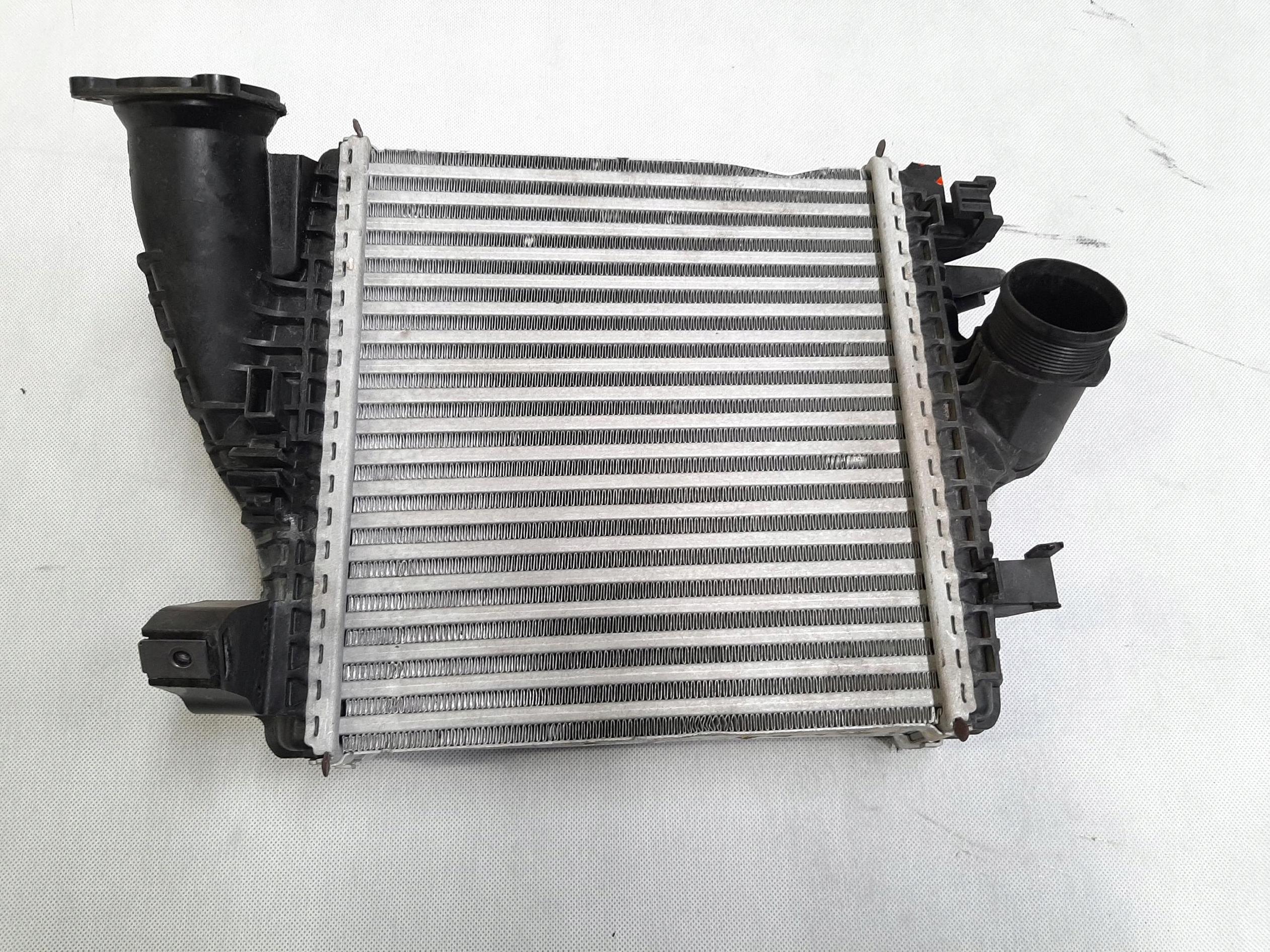 AUDI Q7 4M CHŁODNICA POWIETRZA INTERCOOLER 4M0145803BS