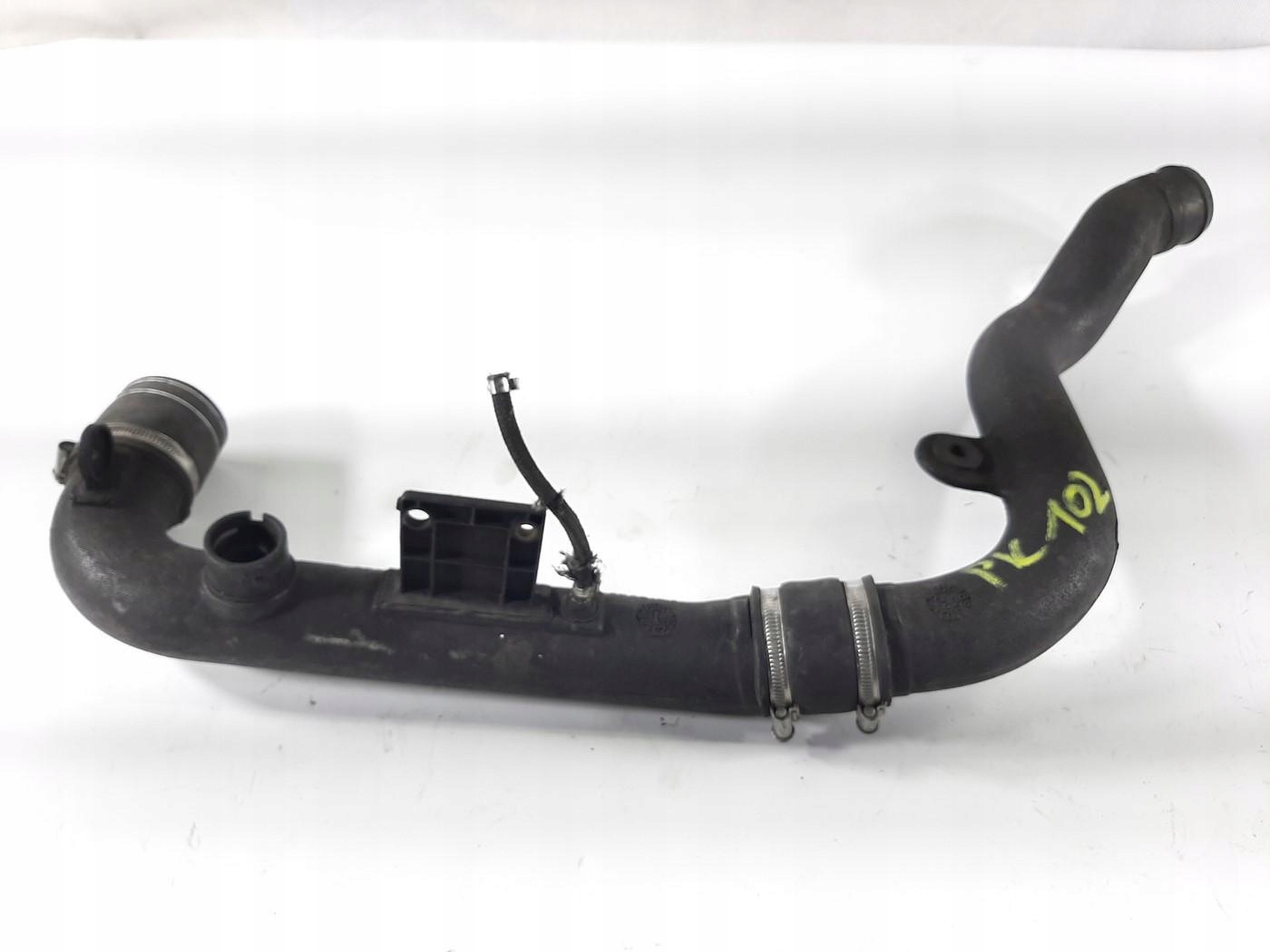 VW PASSAT B5 AUDI A4 B5 1.9 TDI WĄŻ RURA INTERCOOLERA 8D0145844A