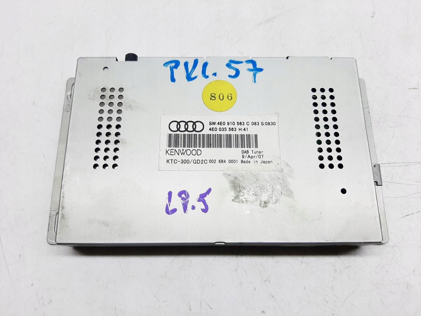 AUDI A4 B8 A8 D3 Q7 4L A5 8T MODUŁ TUNER RADIA 4E0035563