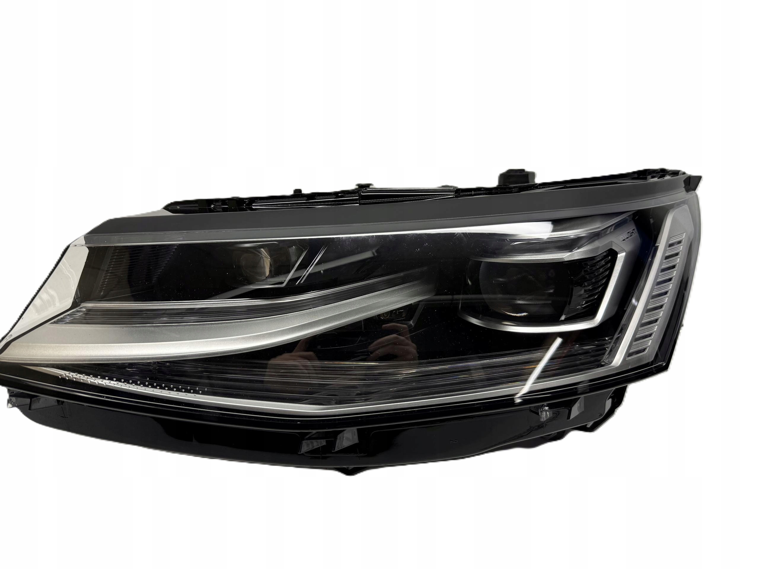 VW T7 MULTIVAN REFLEKTOR LAMPA LEWY PRZÓD LED IQ.LIGHT 7T1941081G