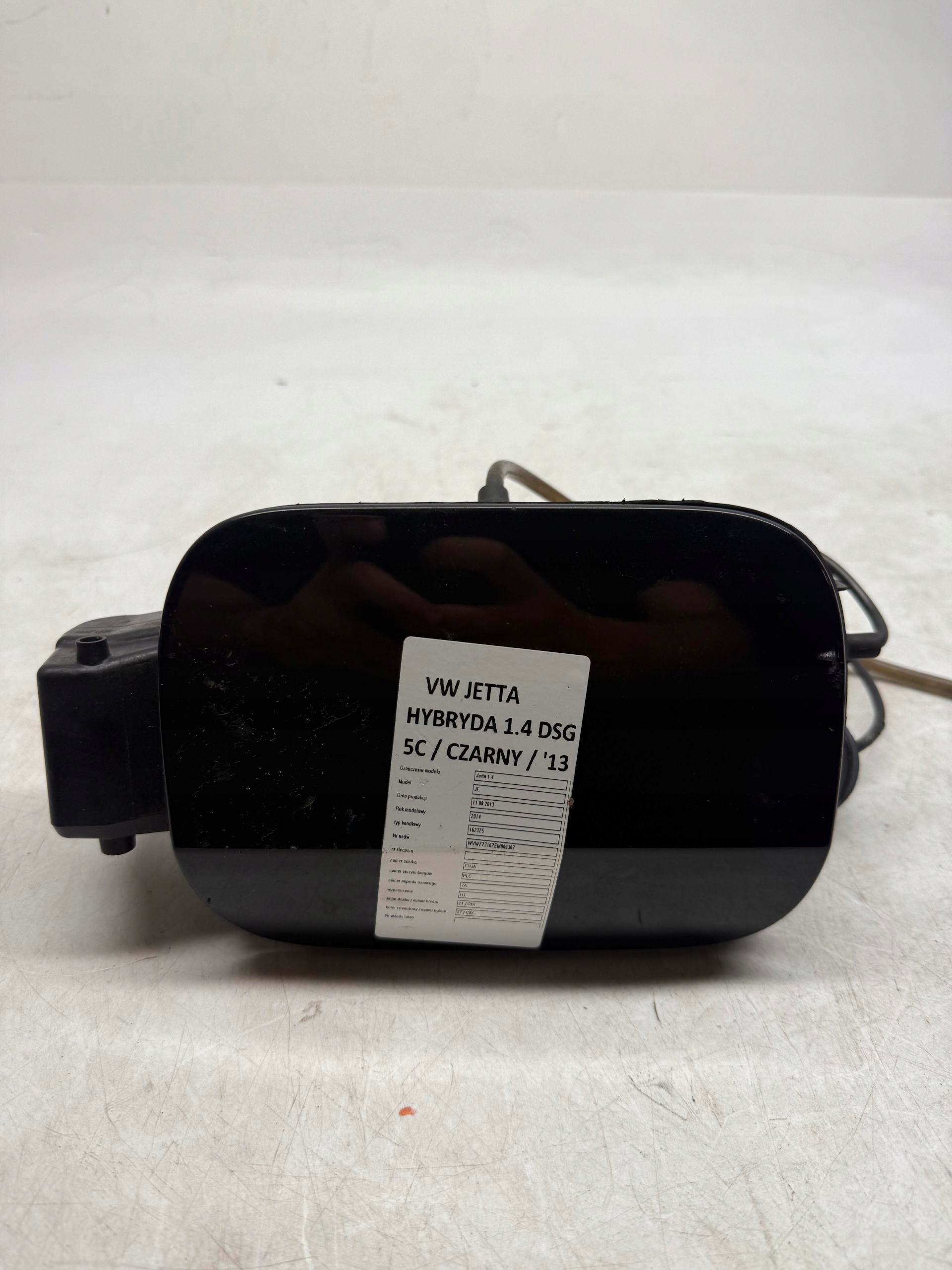 VW JETTA VI KLAPKA WLEWU WLEW PALIWA 5C6809857 C9X