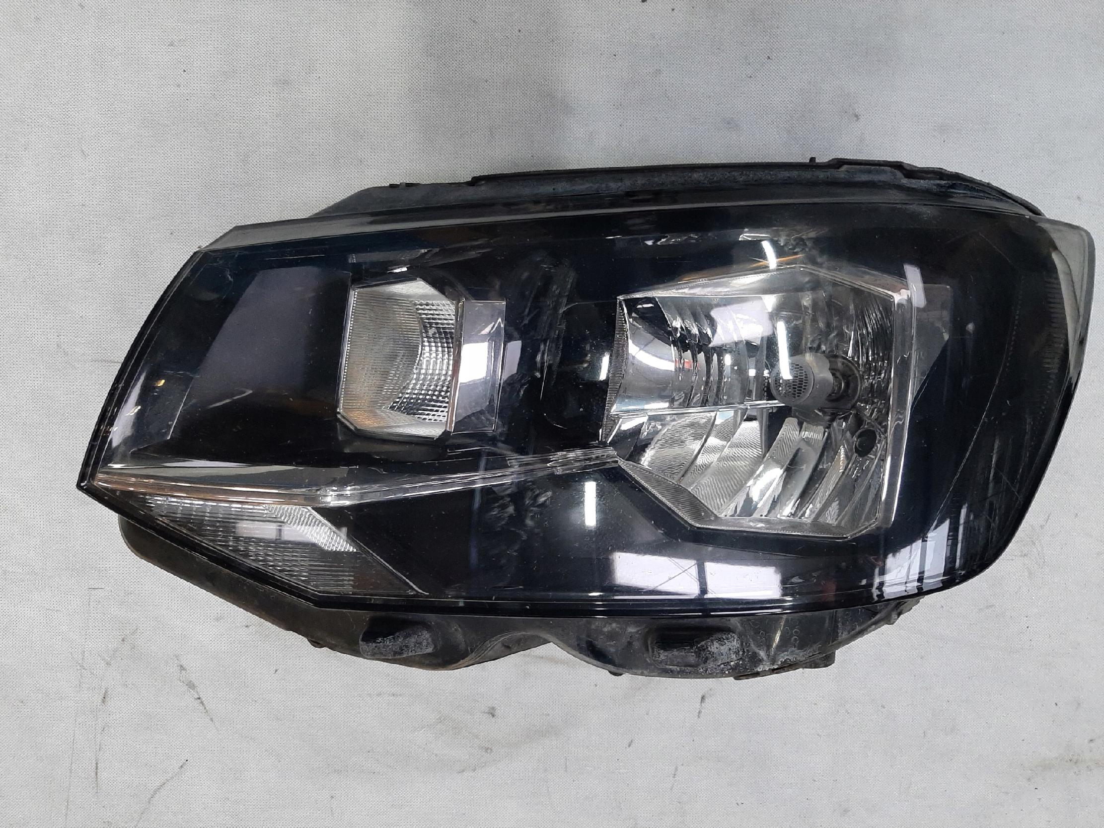 VW TRANSPORTER MULTIVAN T6 15- REFLEKTOR LAMPA LEWY PRZÓD 7E1941015L