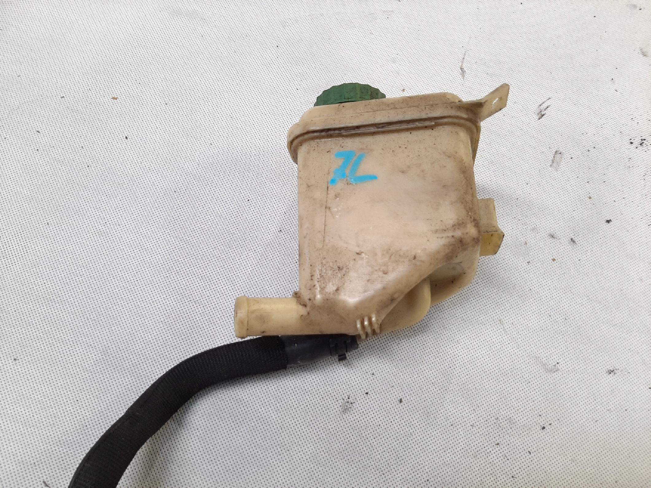 VOLKSWAGEN TOUAREG I 7L 2002- ZBIORNICZEK PŁYNU WSPOMAGANIA 7L0422371C