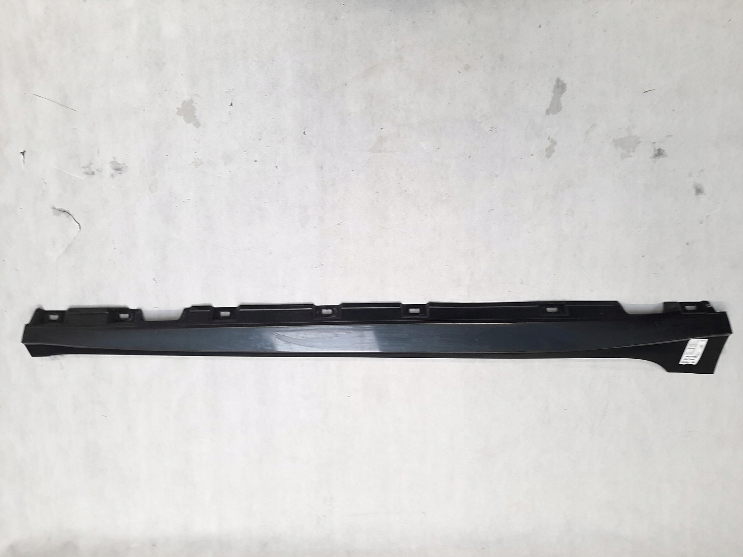 NAKŁADKA LISTWA PROGOWA PRAWA AUDI A5 SPORTBACK II FL S-LINE 21- 8W8853860F