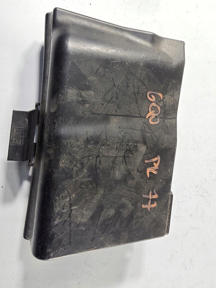 VW POLO IV 9N SEAT IBIZA III SKODA FABIA I POKRYWA AKUMULATORA 6Q0915429D