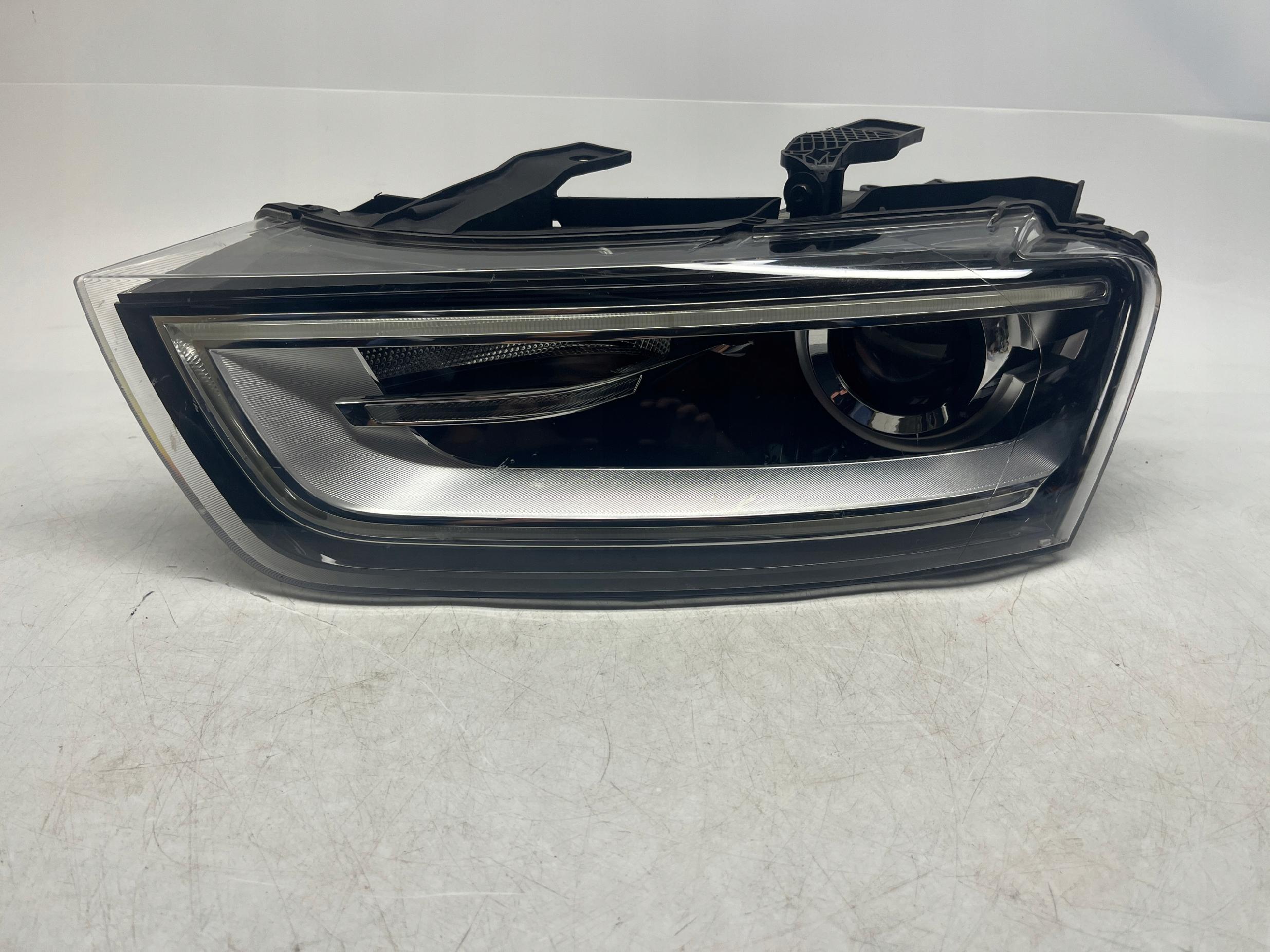 AUDI Q3 RSQ3 REFLEKTOR LAMPA PRZÓD LEWA XENON 8U0941031 8U0941753