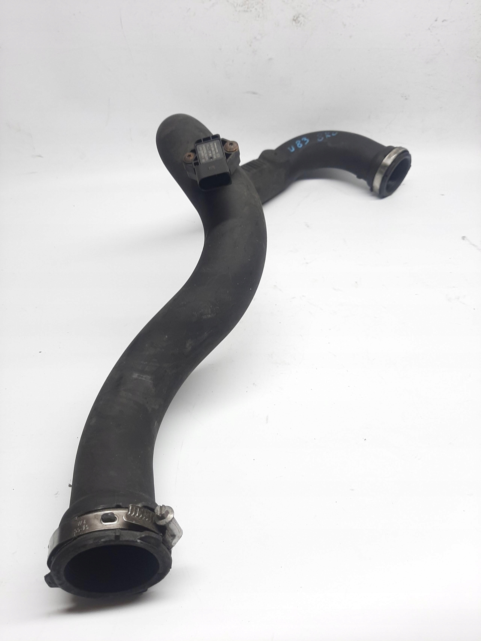 AUDI A4 B8 A5 8T 2.0 TDI WĄŻ RURA PRZEWÓD INTERCOOLERA 8K0145673