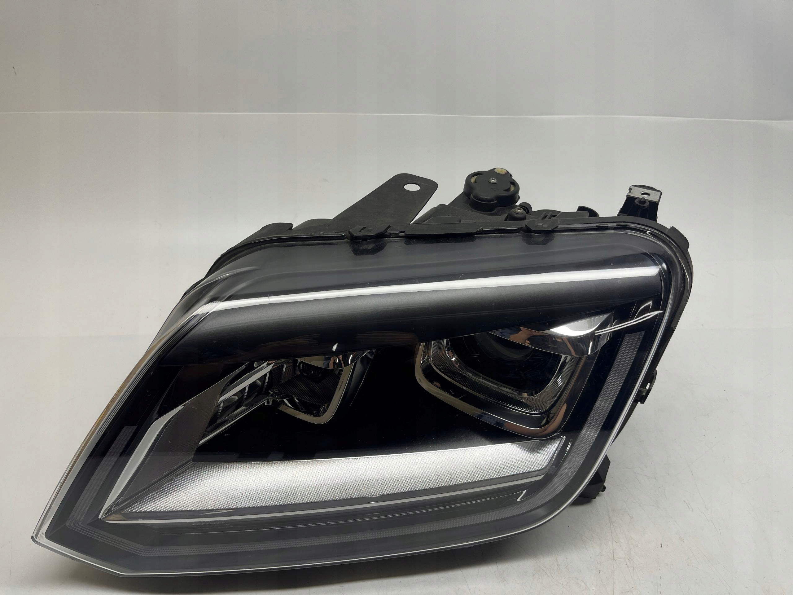 VOLKSWAGEN AMAROK REFLEKTOR LAMPA LEWA PRZEDNIA XENON LED 2H3941031B