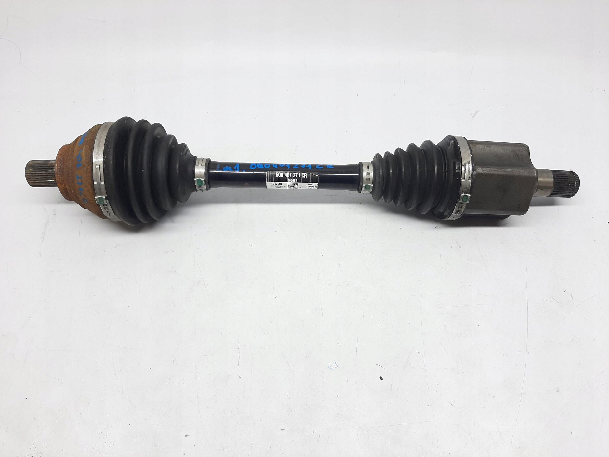 VW GOLF VII PÓŁOŚ NAPĘDOWA LEWA LEWY PRZEDNIA PRZÓD 5Q0407271CR