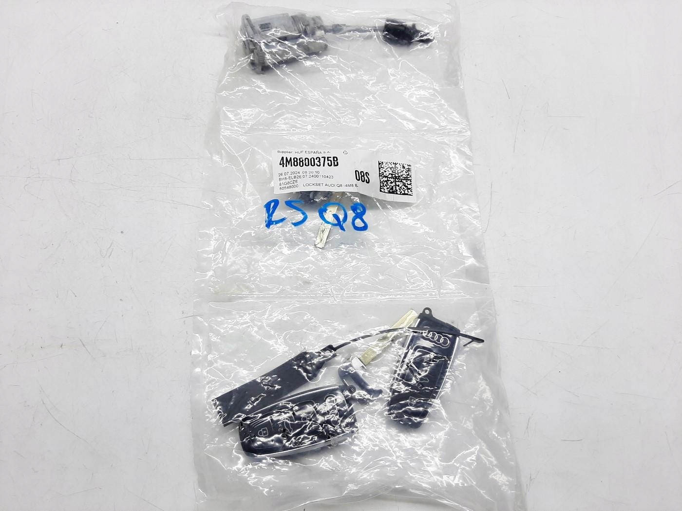 AUDI A6 C8 A7 C8 A8 D5 Q8 4M KOMPLET KLUCZY WKŁADKA PILOT ZESTAW 4M8800375B