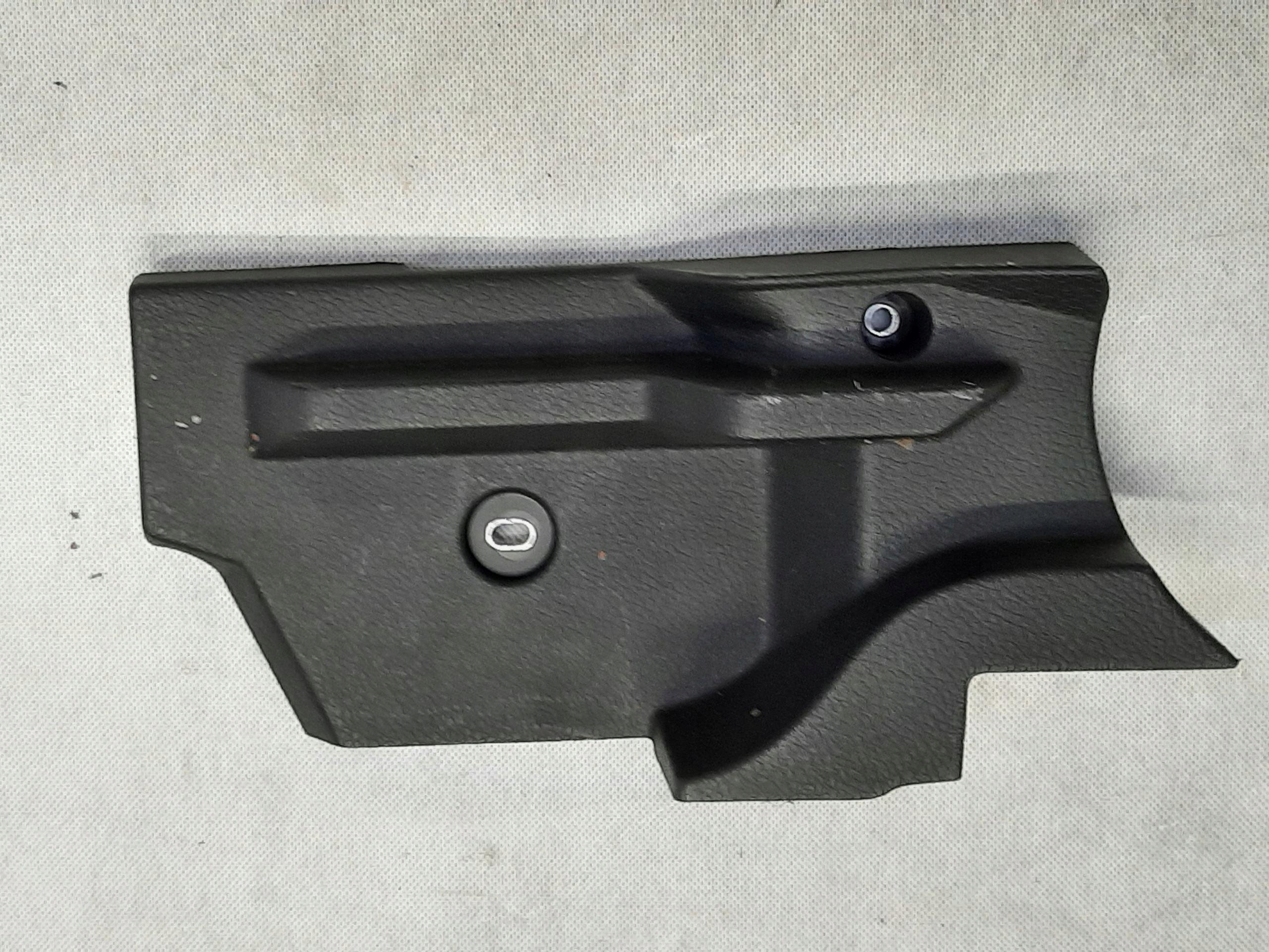 VW GOLF VII 7 5G UCHWYT MOCOWANIE PÓŁKI LEWY TYŁ 5G6858831
