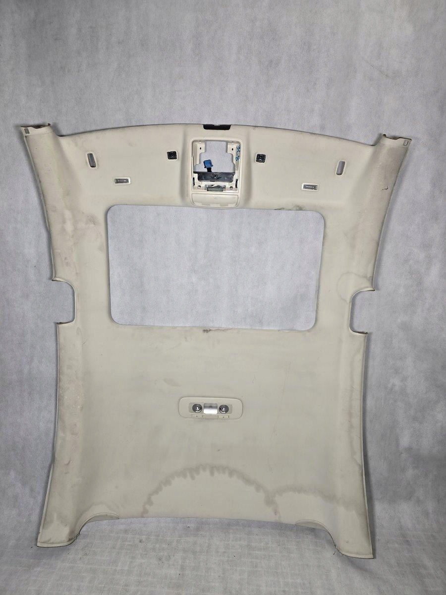 VW PASSAT CC PODSUFITKA TAPICERKA DACHU LAMPKA PODSUFITKA PASSAT CC