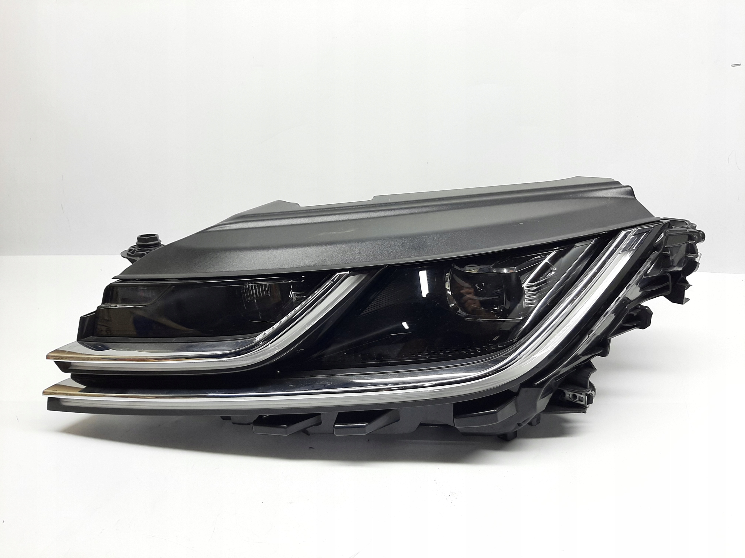 VW ARTEON REFLEKTOR LED LAMPA PRZÓD PRZEDNIA LEWA 3G8941035