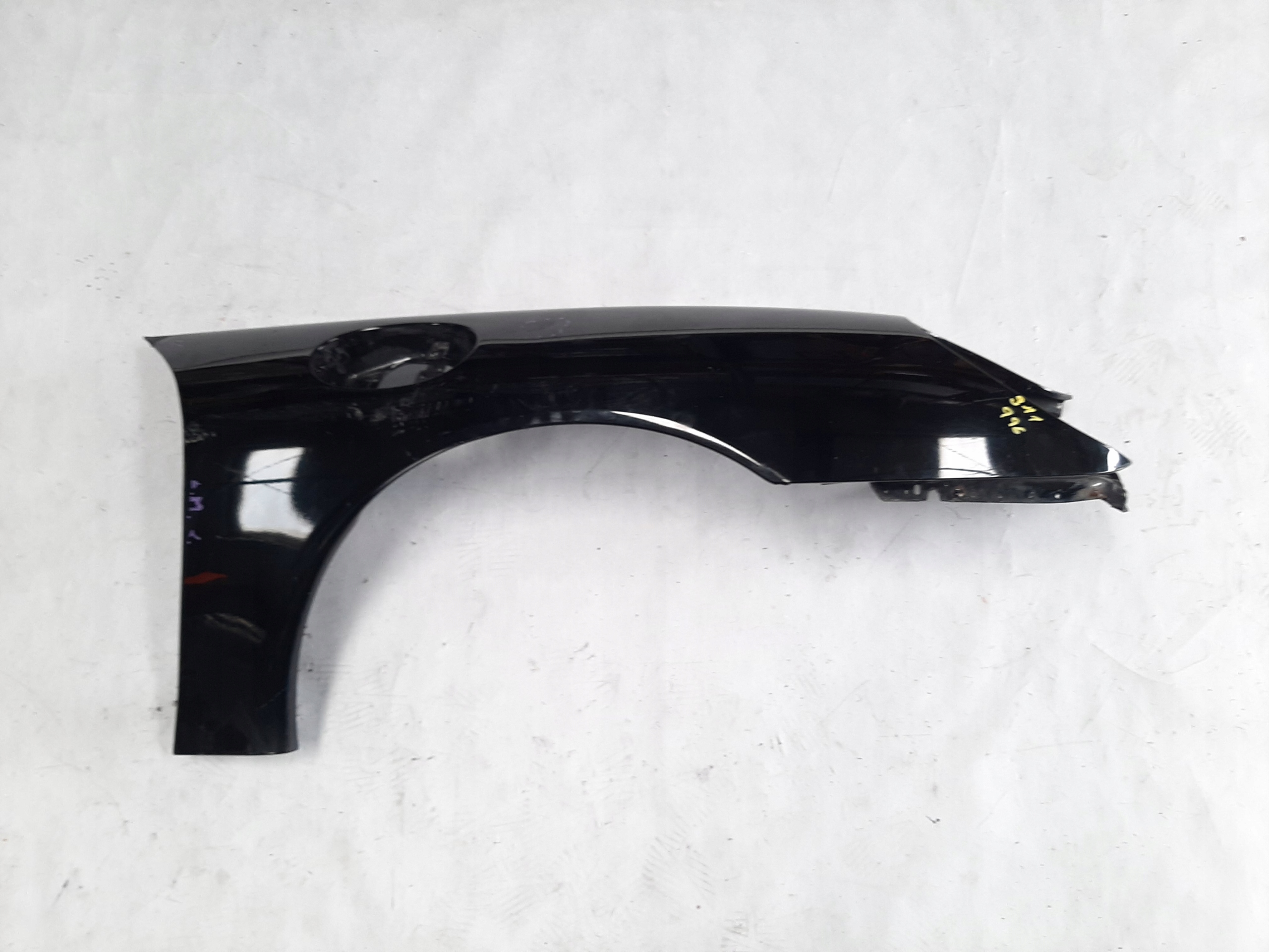 PORSCHE 911BŁOTNIK PRAWY PRZÓD PRZEDNI 99650303207 99650303205 Carrera
