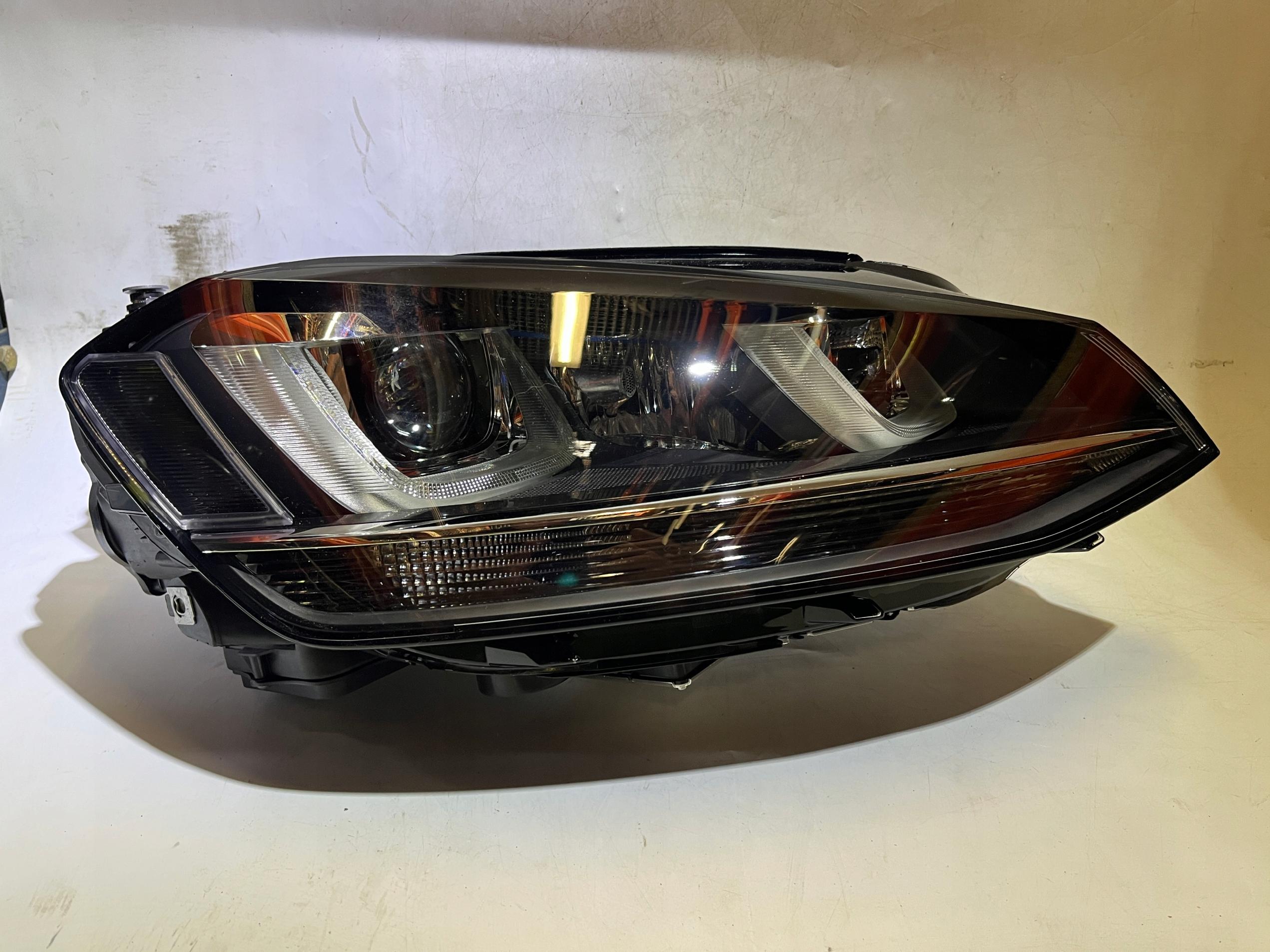 VOLKSWAGEN GOLF VII REFLEKTOR PRZÓD PRAWY PRZETWORNICE XENON LED 5G1941752
