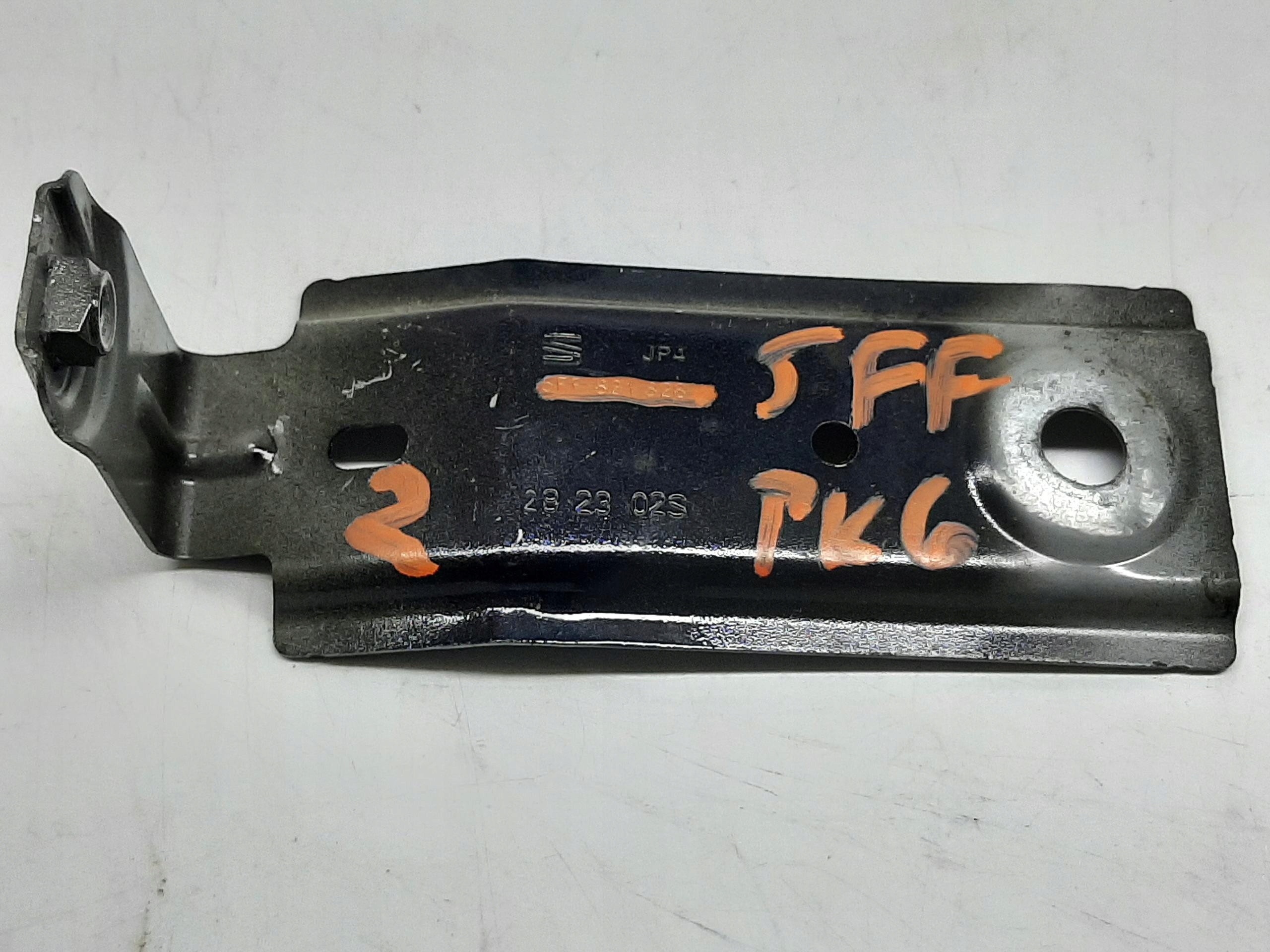 CUPRA FORMENTOR WSPORNIK MOCOWANIE BŁOTNIKA PRAWY PRZÓD 5FF821328