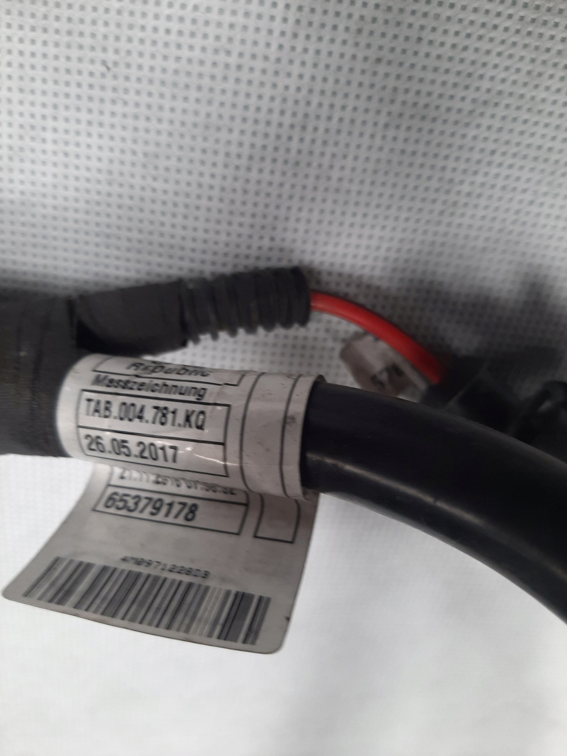 AUDI Q7 4M WIĄZKA KLEMA AKUMULATORA 4M0971228DB