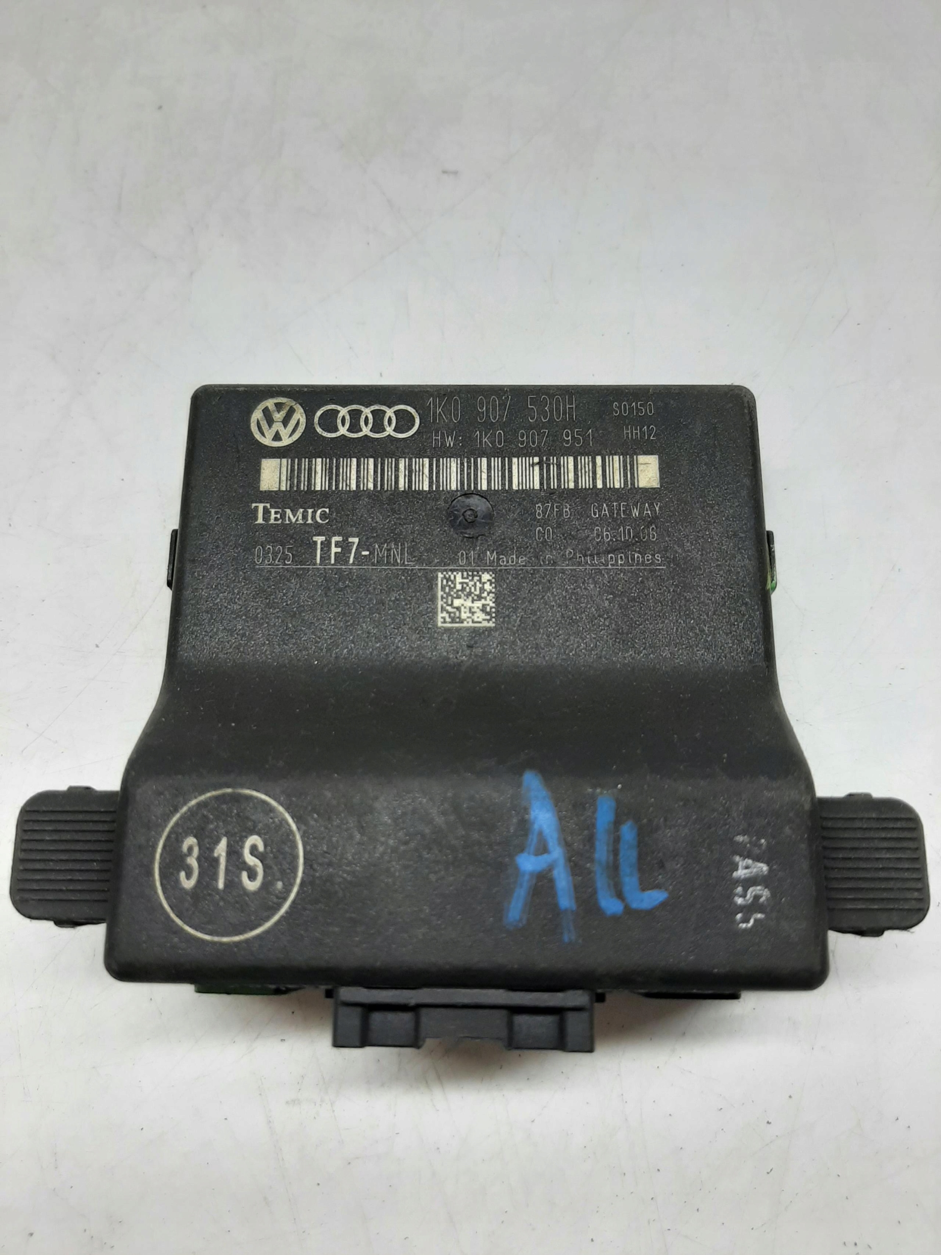 VW TOURAN I GOLF V MODUŁ INTERFACE GATEWAY 1K0907530H 1K0907951