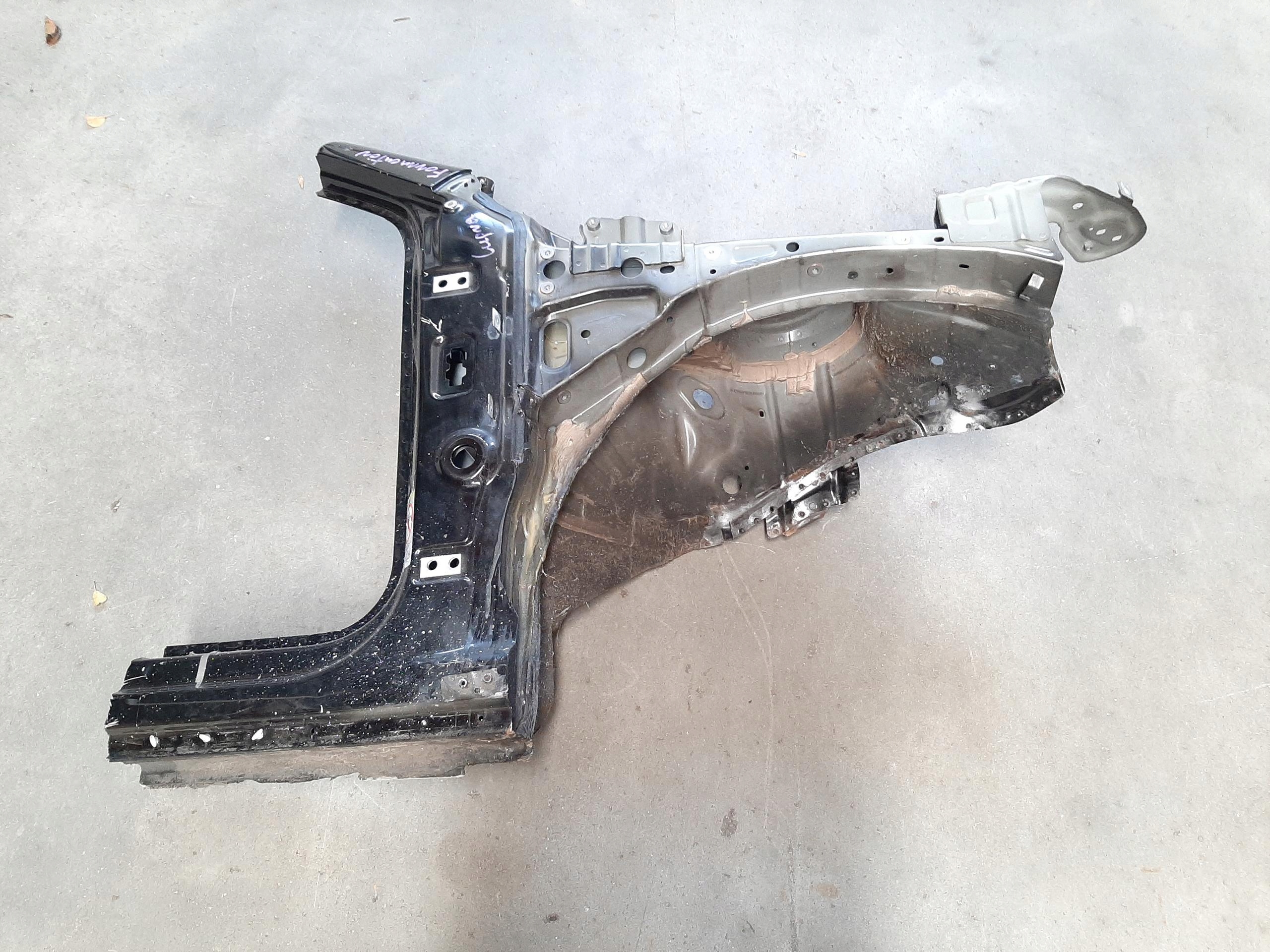 CUPRA FORMENTOR 5FF BŁOTNIK WEWNĘTRZNY POSZYCIE SŁUPKA PRAWE 5FA810240