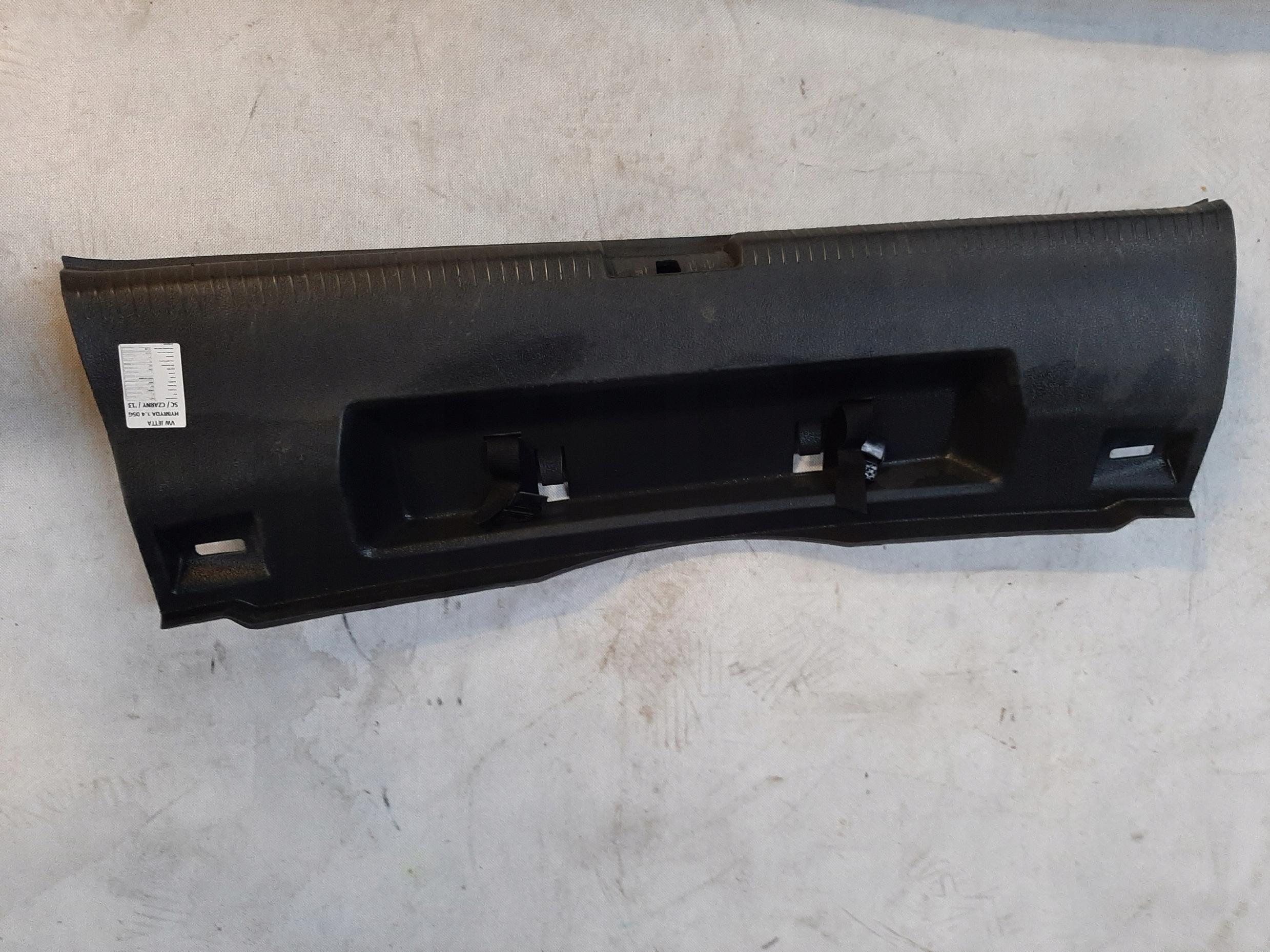 VW JETTA VI OSŁONA KRAWĘDZI BAGAŻNIKA 5C6863459G