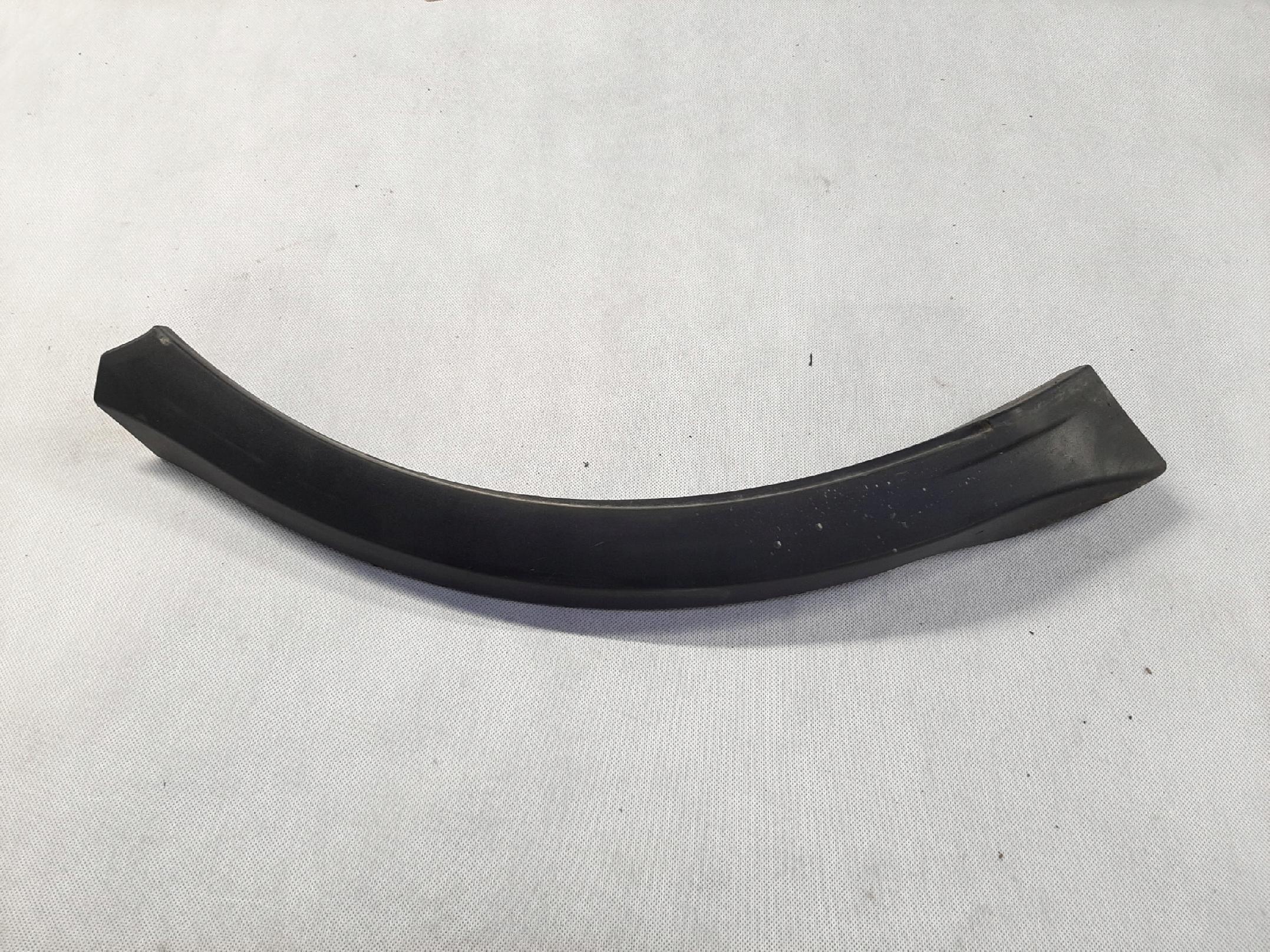 RANGE ROVER SPORT OVERFINCH LISTWA BŁOTNIKA LEWY TYŁ DDE790051