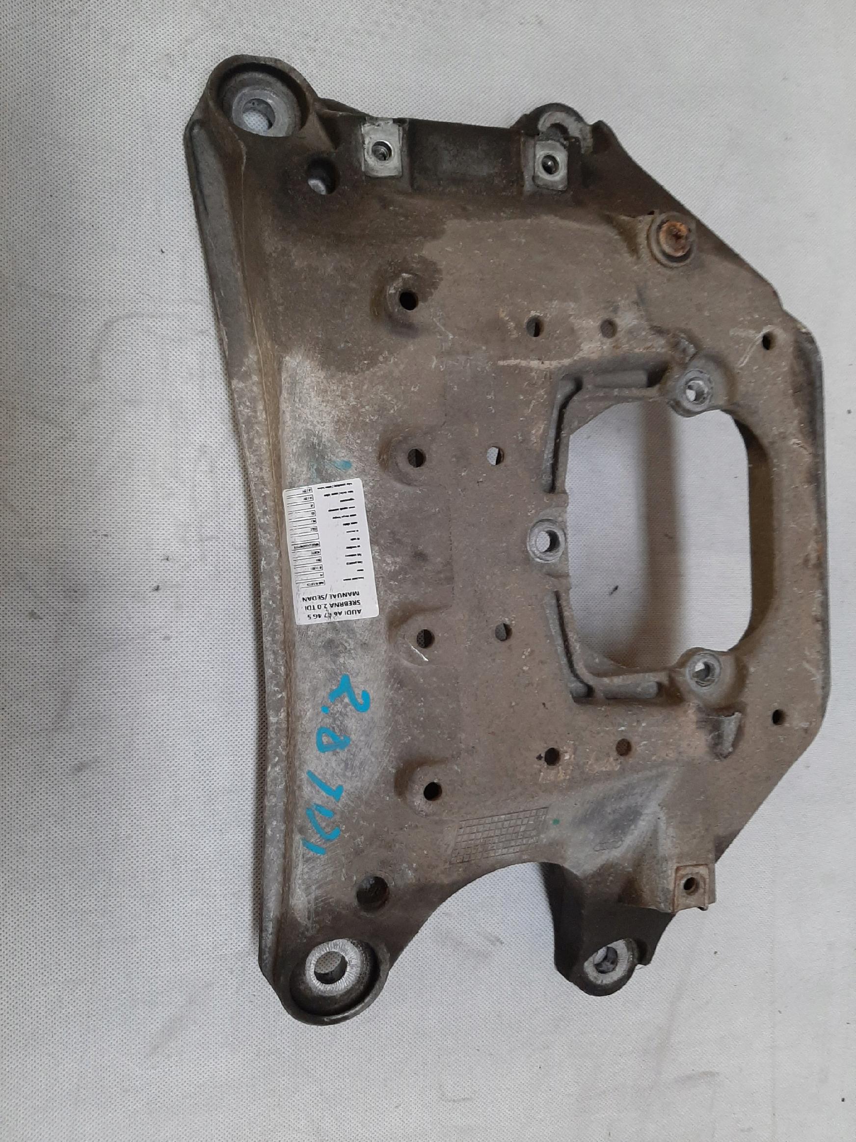 AUDI A6 C7 11-14 ŁAPA PODPORA MOCOWANIE SKRZYNI BIEGÓW 8K0399263A