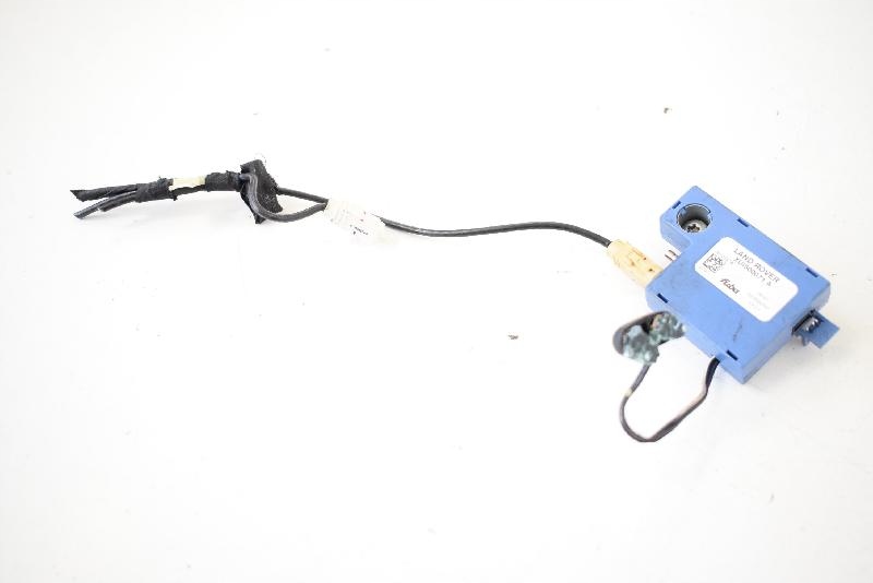 RANGE ROVER SPORT OVERFINCH RADIO IZOLATOR DEKODER XUI500071A