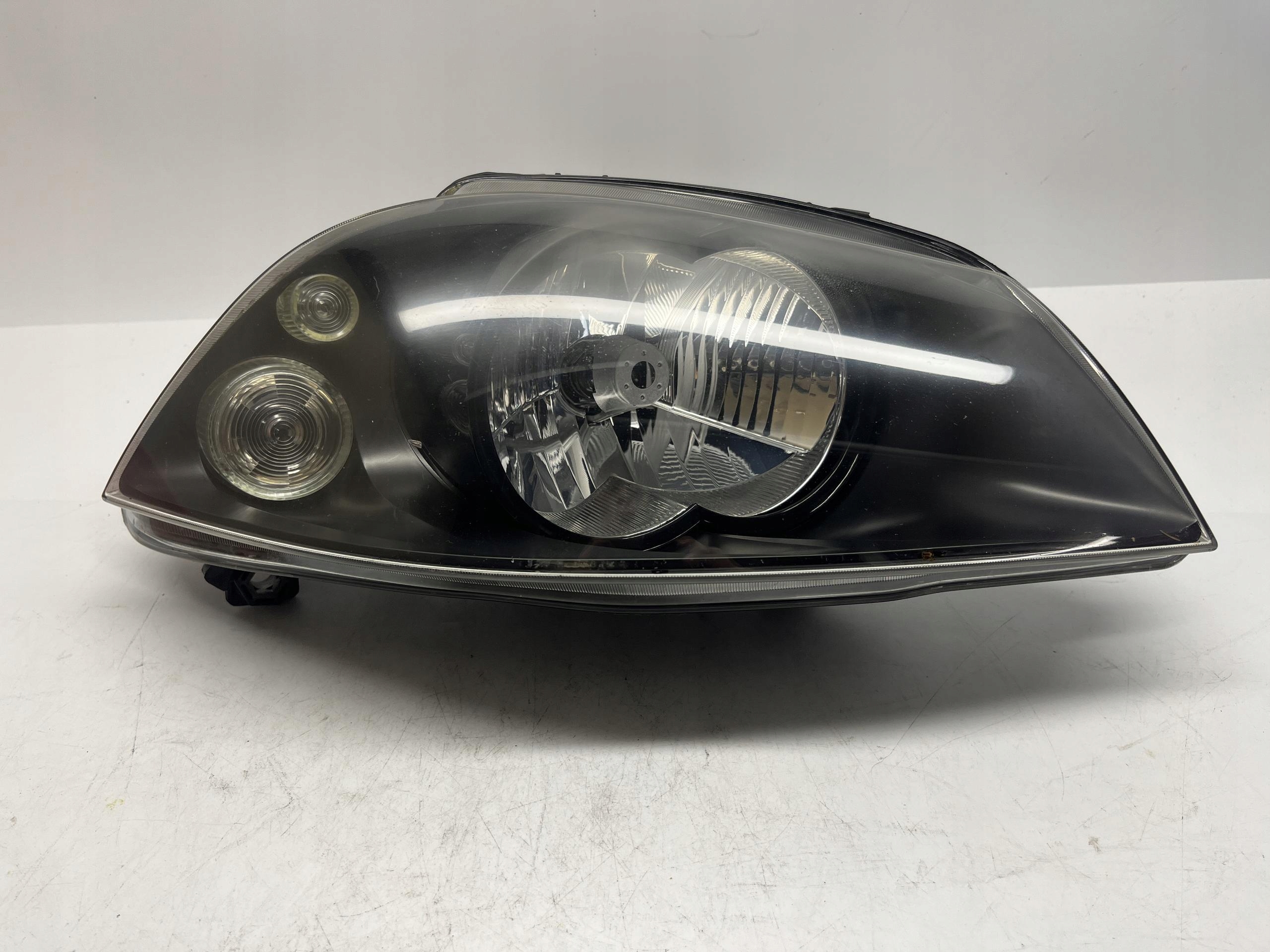 SEAT IBIZA III Reflektor Lampa Prawa 6L1941022A