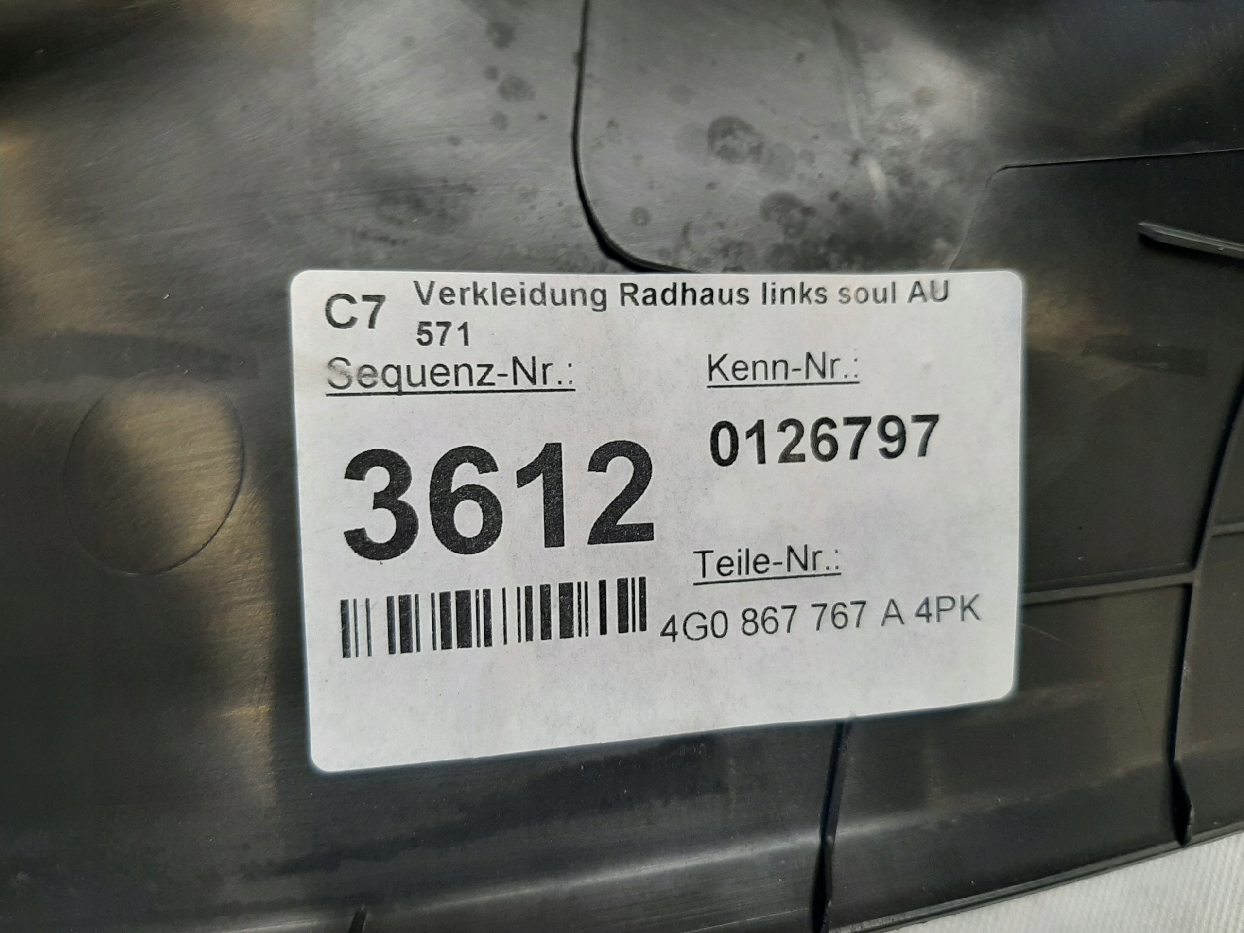 AUDI A6 C7 LIFT 2014- OSŁONA NAKŁADKA PROGU LEWY TYŁ 4G0867767A - obrazek 2