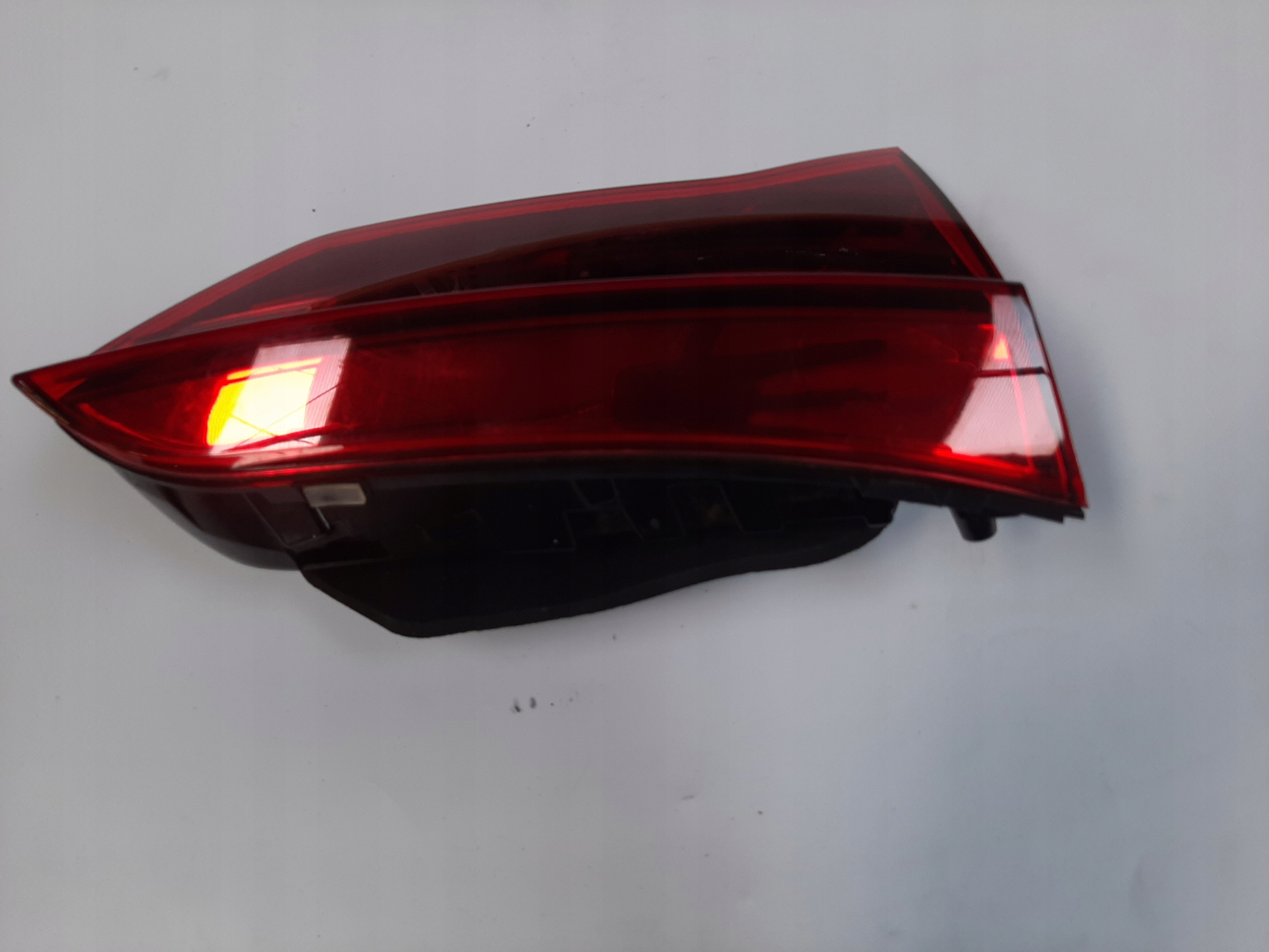 VW T-ROC LAMPA TYLNA TYŁ LEWA LEWY 2GA945307D - obrazek 2